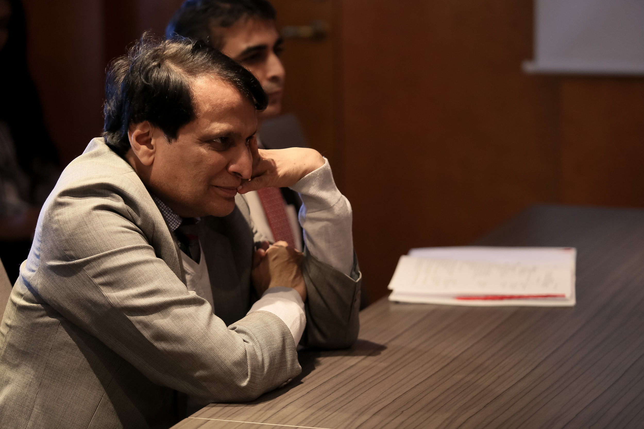 22.SURESH PRABHU WALENBERG.jpg