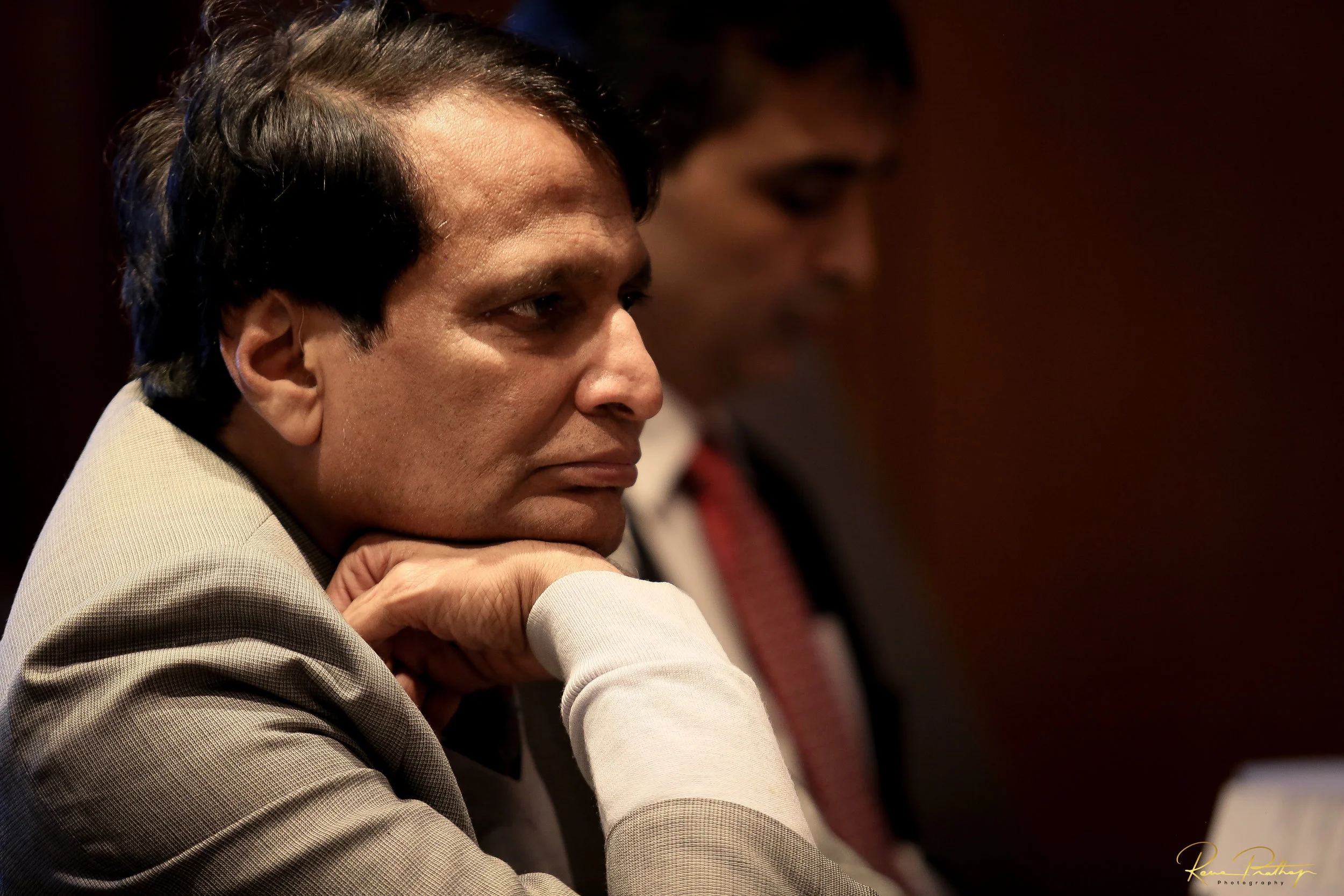 23.SURESH PRABHU WALENBERG.jpg