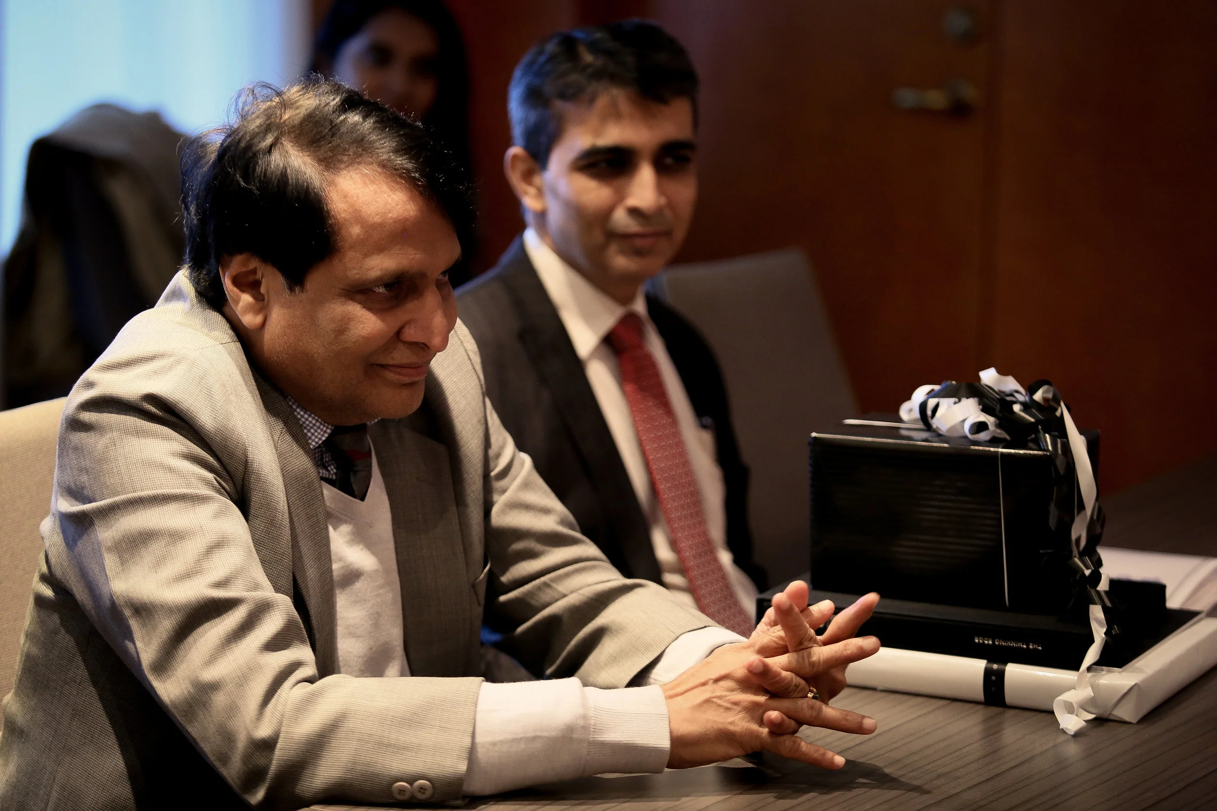 24.SURESH PRABHU WALENBERG.jpg