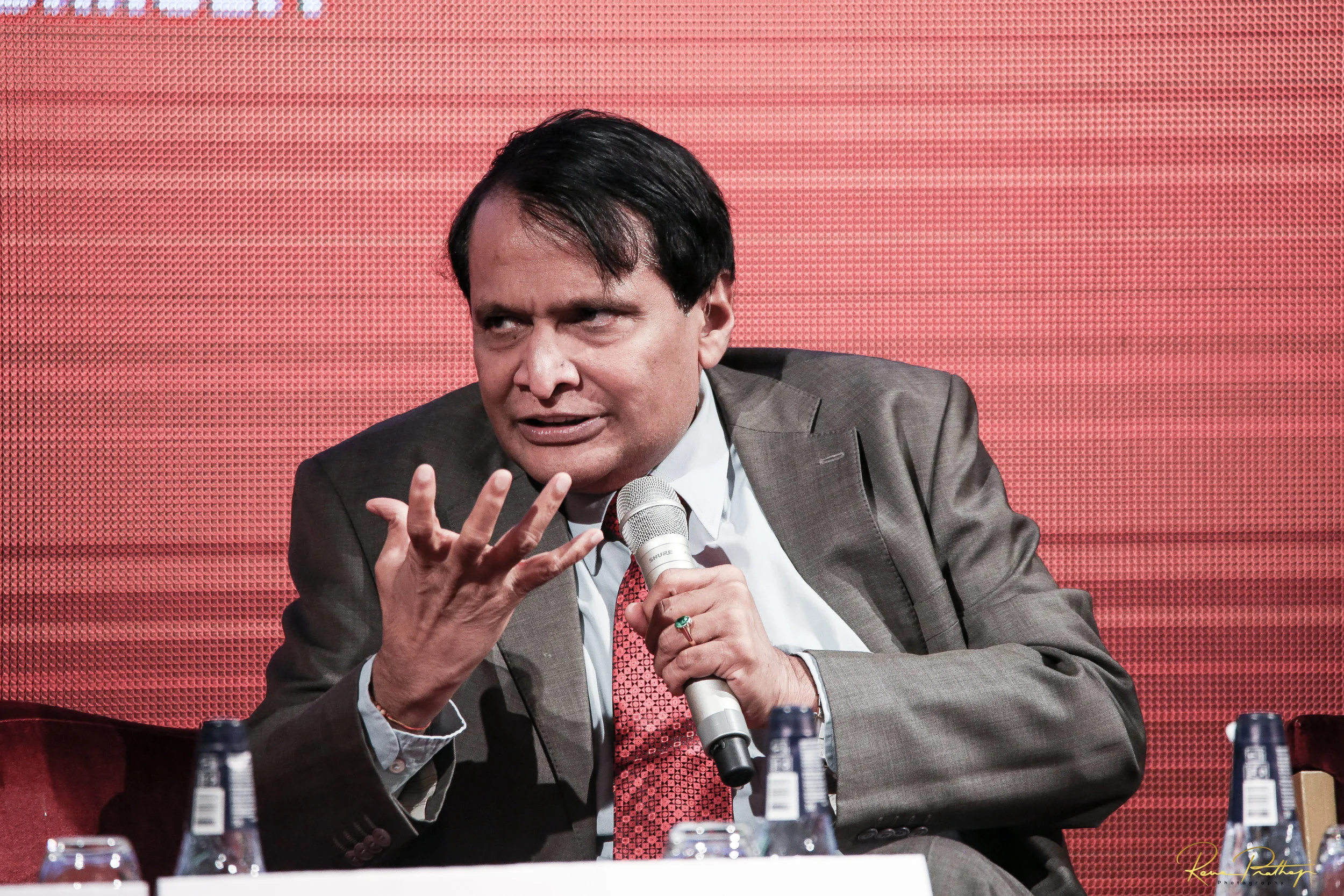 9.Suresh Prabhu.jpg