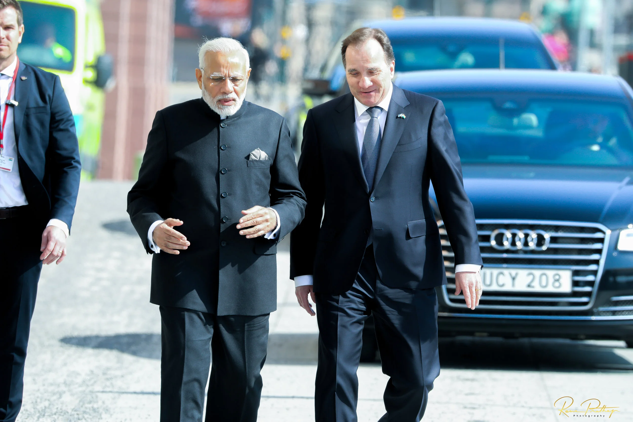 15.Stefan Lövan Narendra Modi Walk.jpg