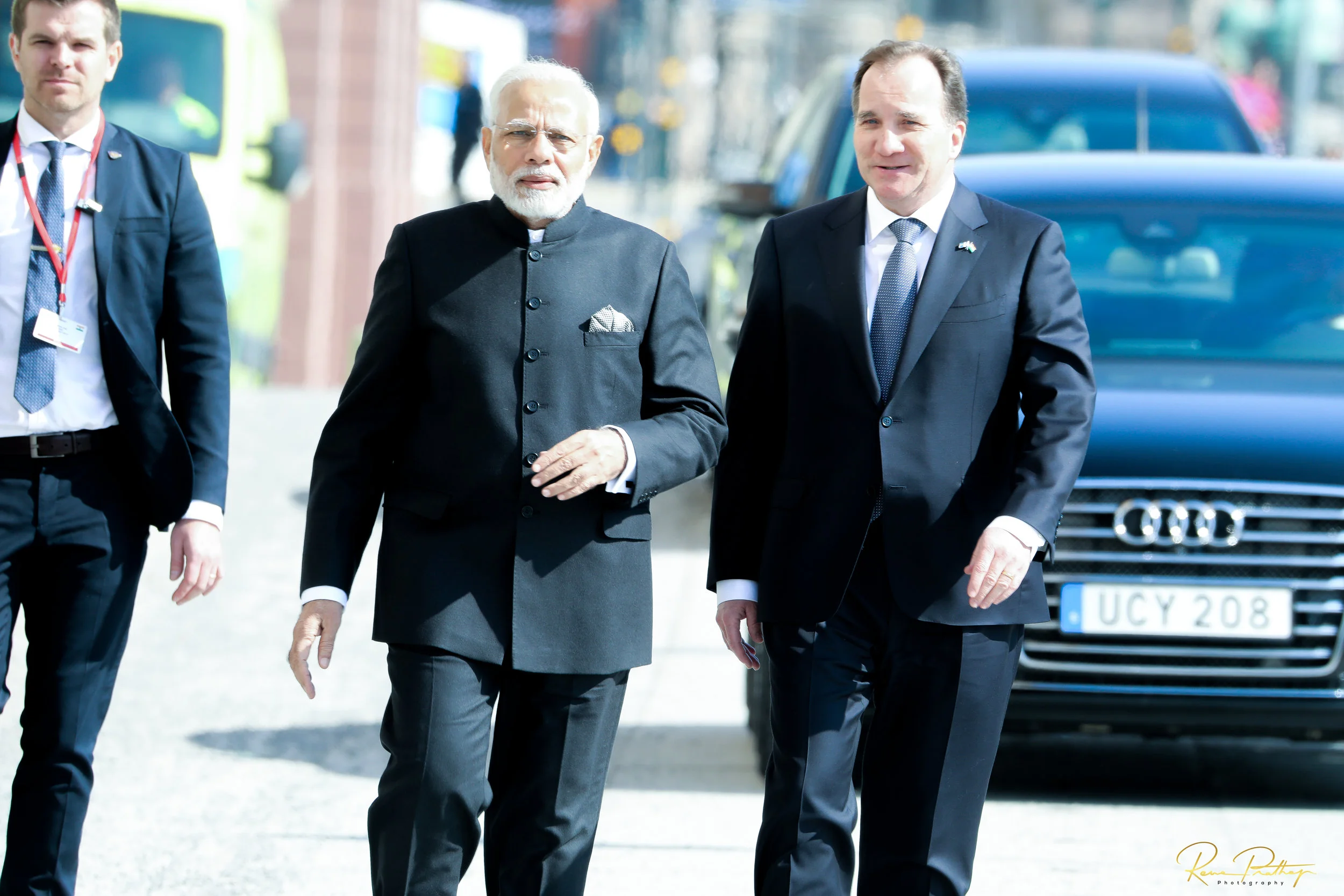 17.Stefan Lövan Narendra Modi Walk.jpg