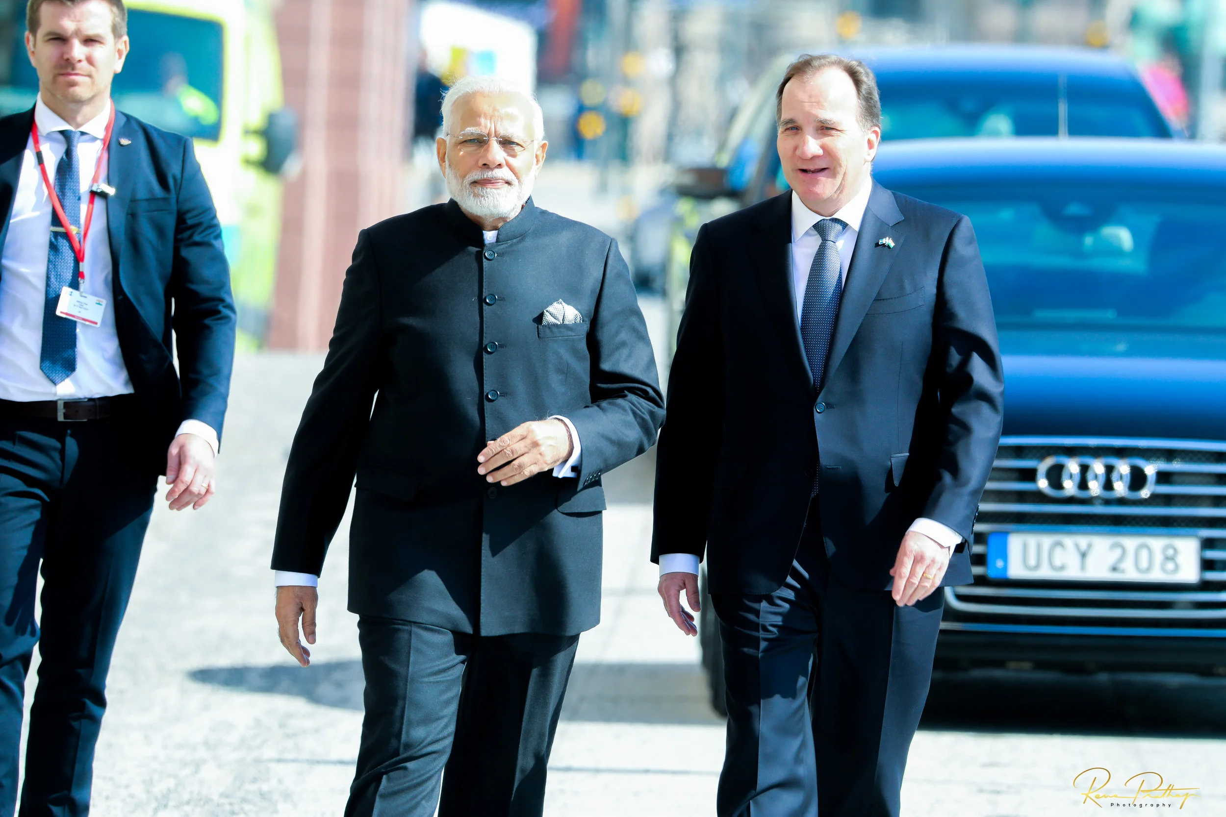 18.Stefan Lövan Narendra Modi Walk.jpg