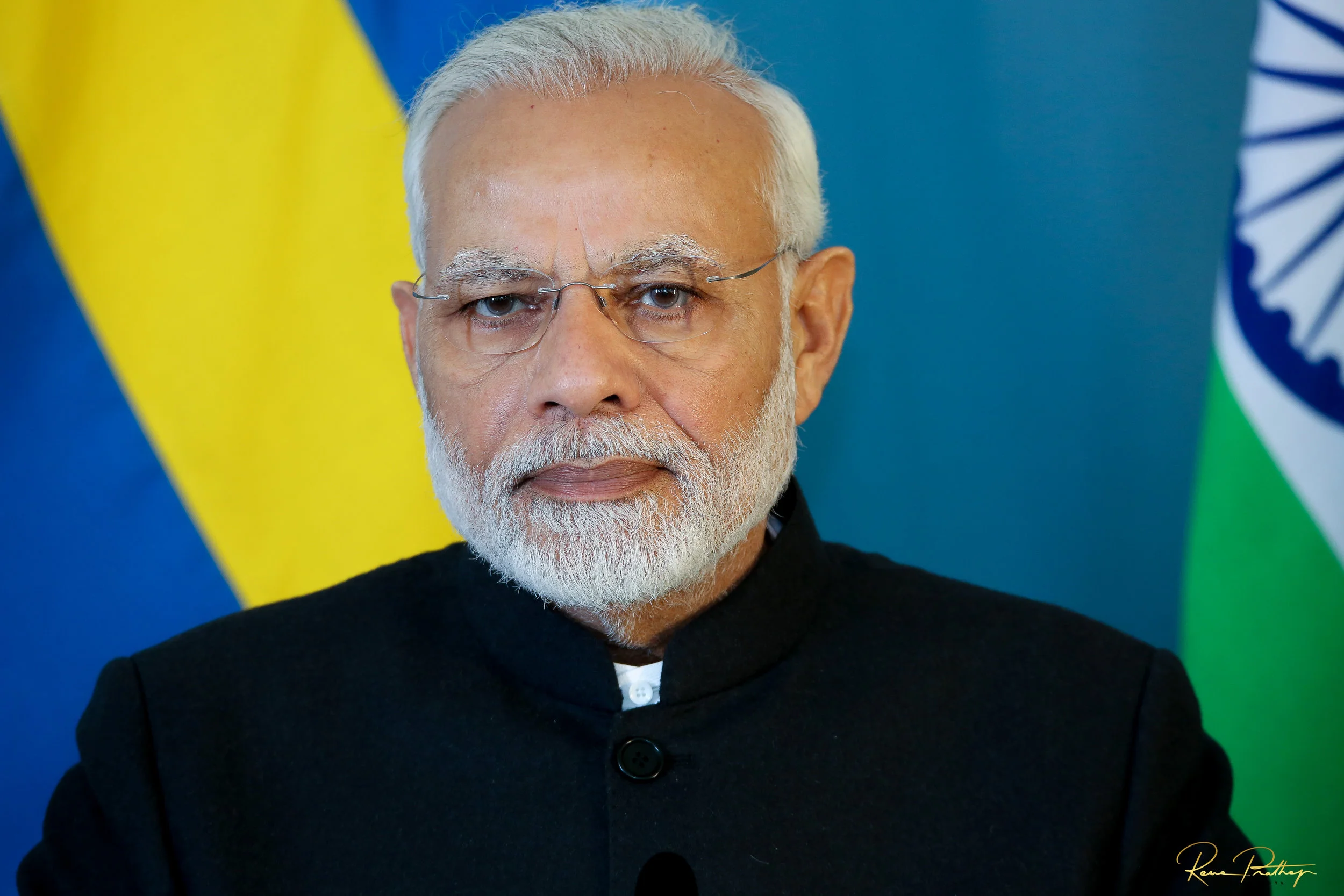 21.NARENDRA MODI STEFAN.jpg