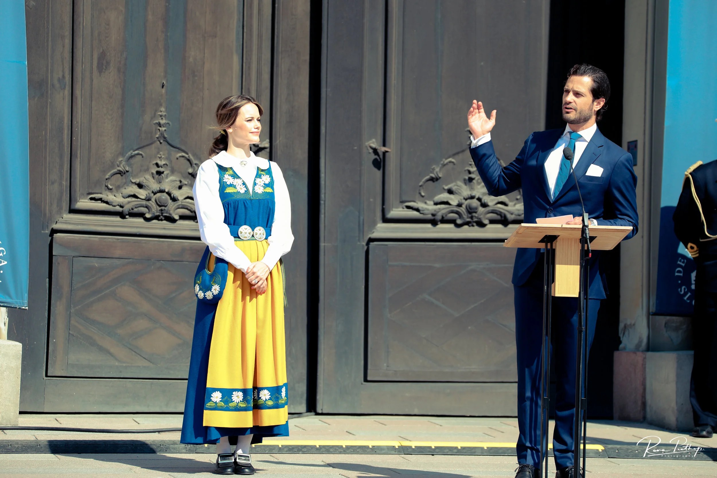 9.Sweden National Day 6 June 19.jpg