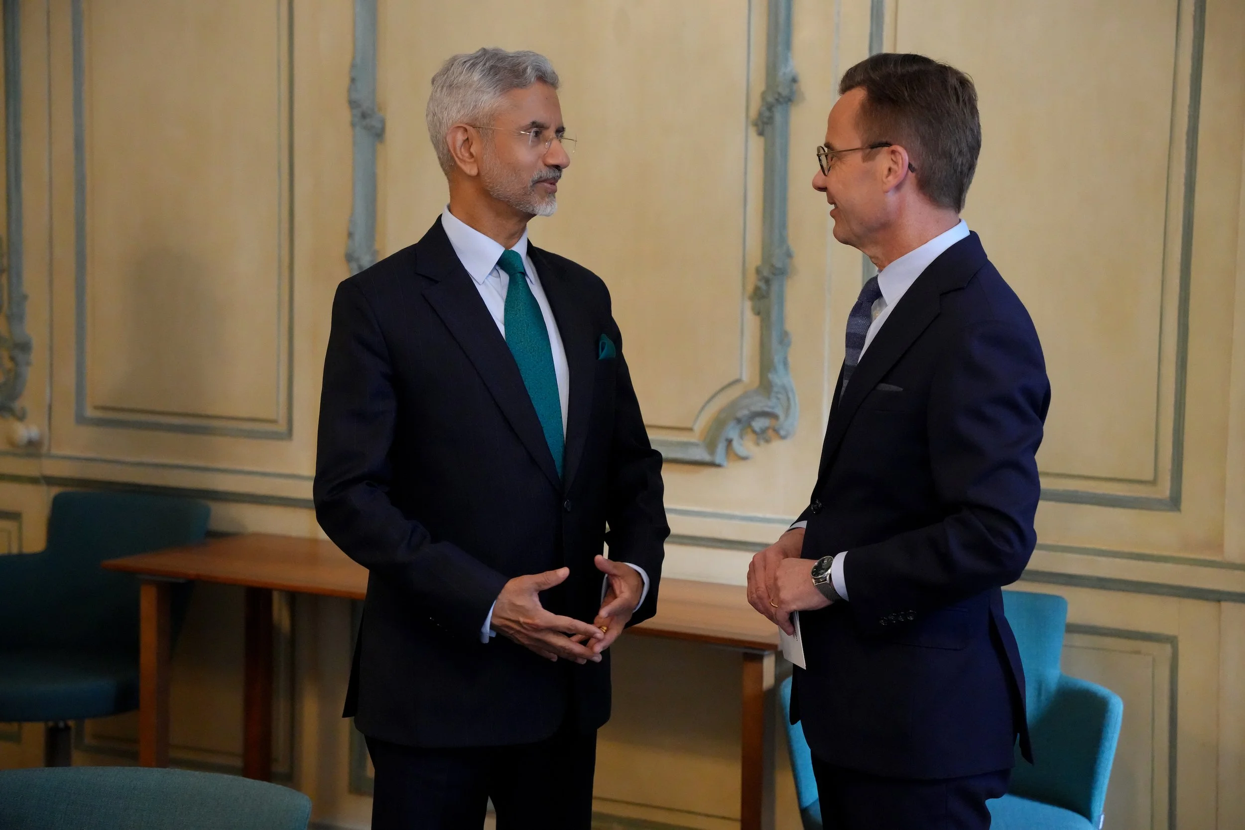 38.Minister Sweden PM meet copy.jpeg
