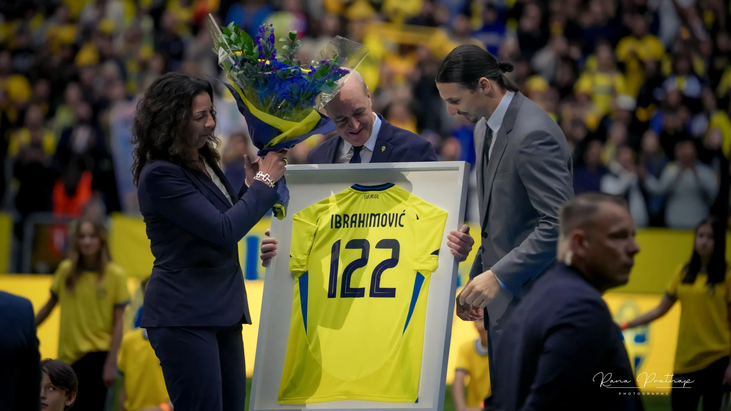 17.ZLATAN 8 JUN E 24-min.jpg