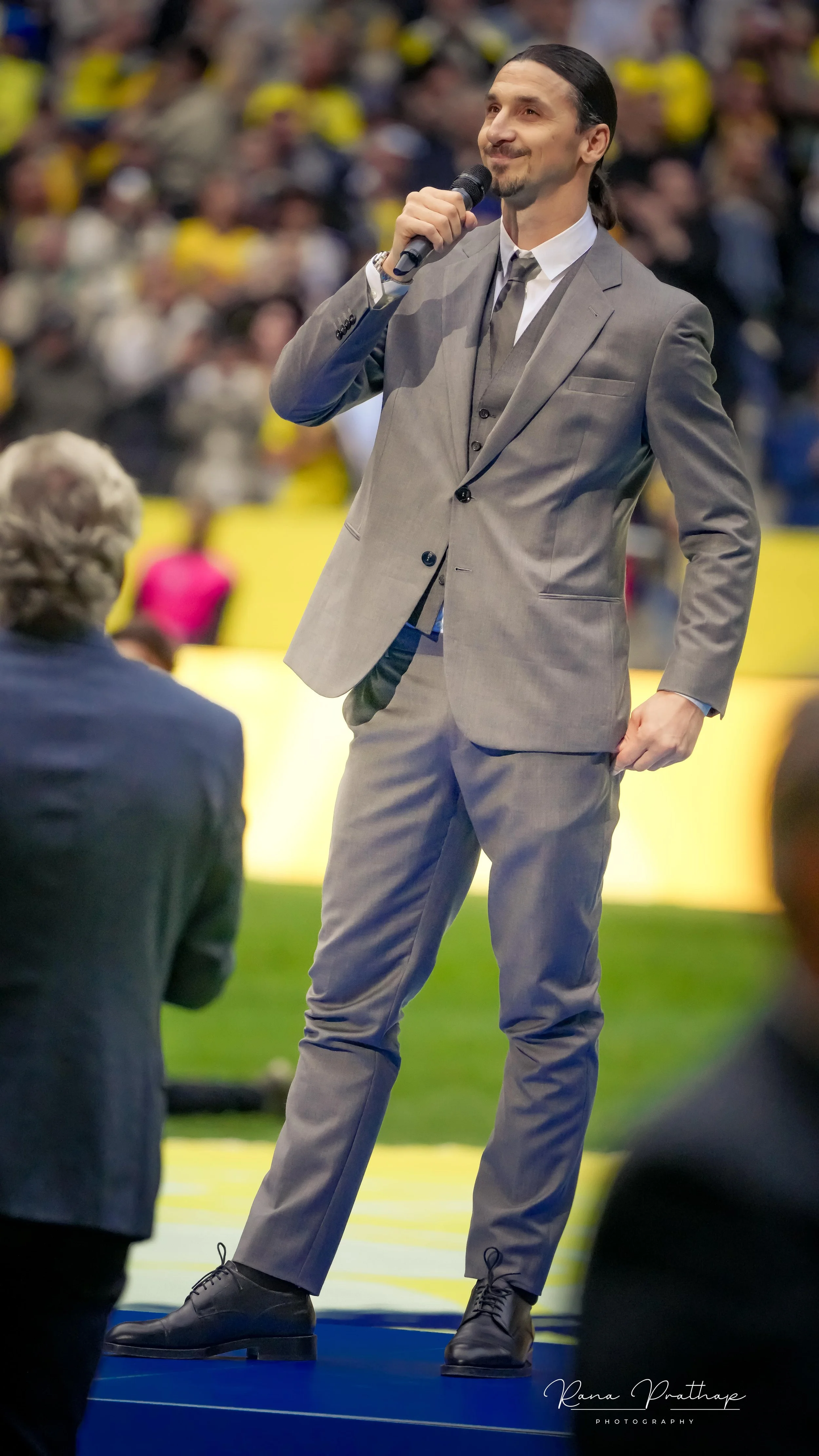 29.ZLATAN 8 JUN E 24-min.jpg