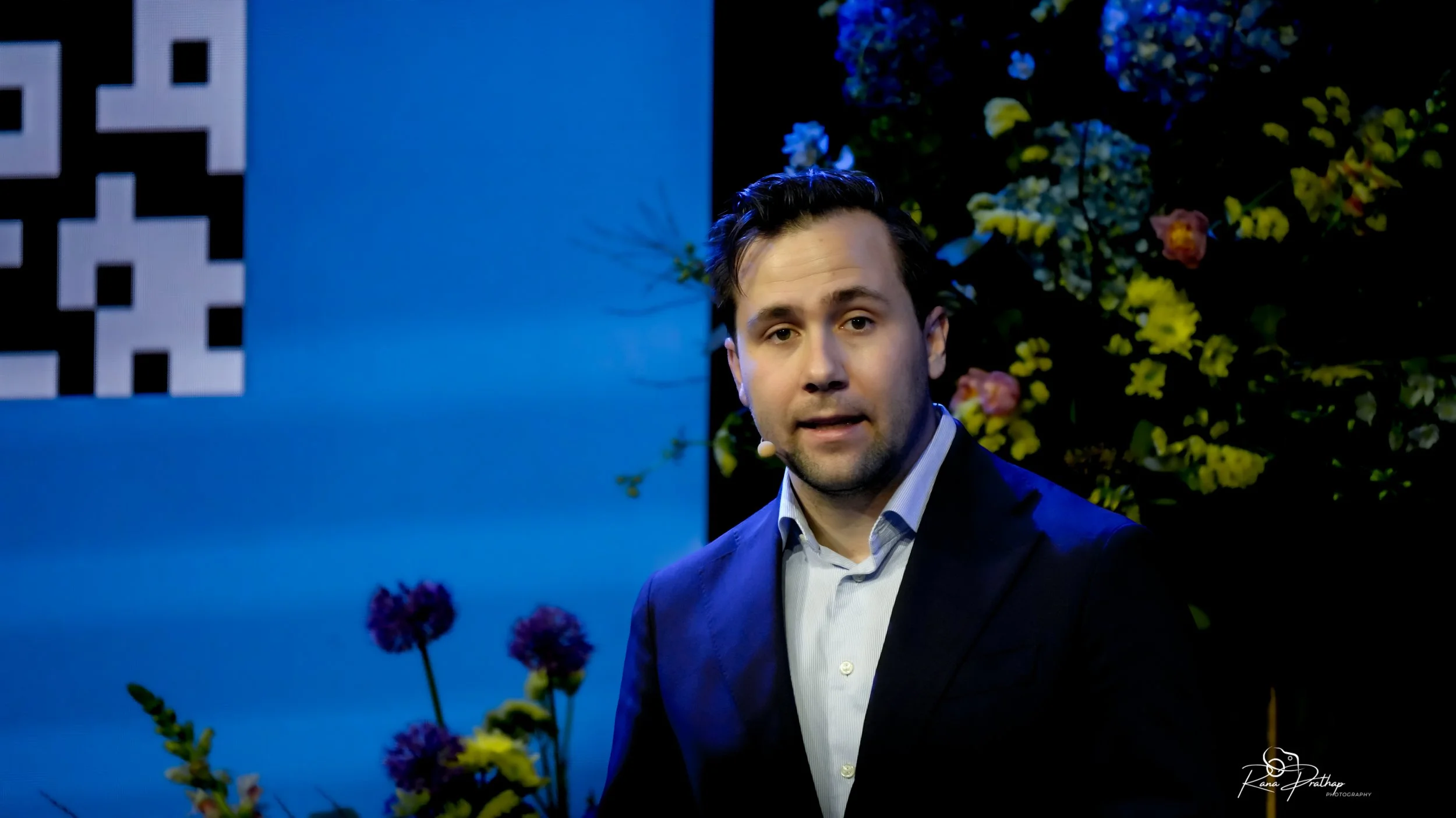 14.Benjamin Dousa Minister.jpg