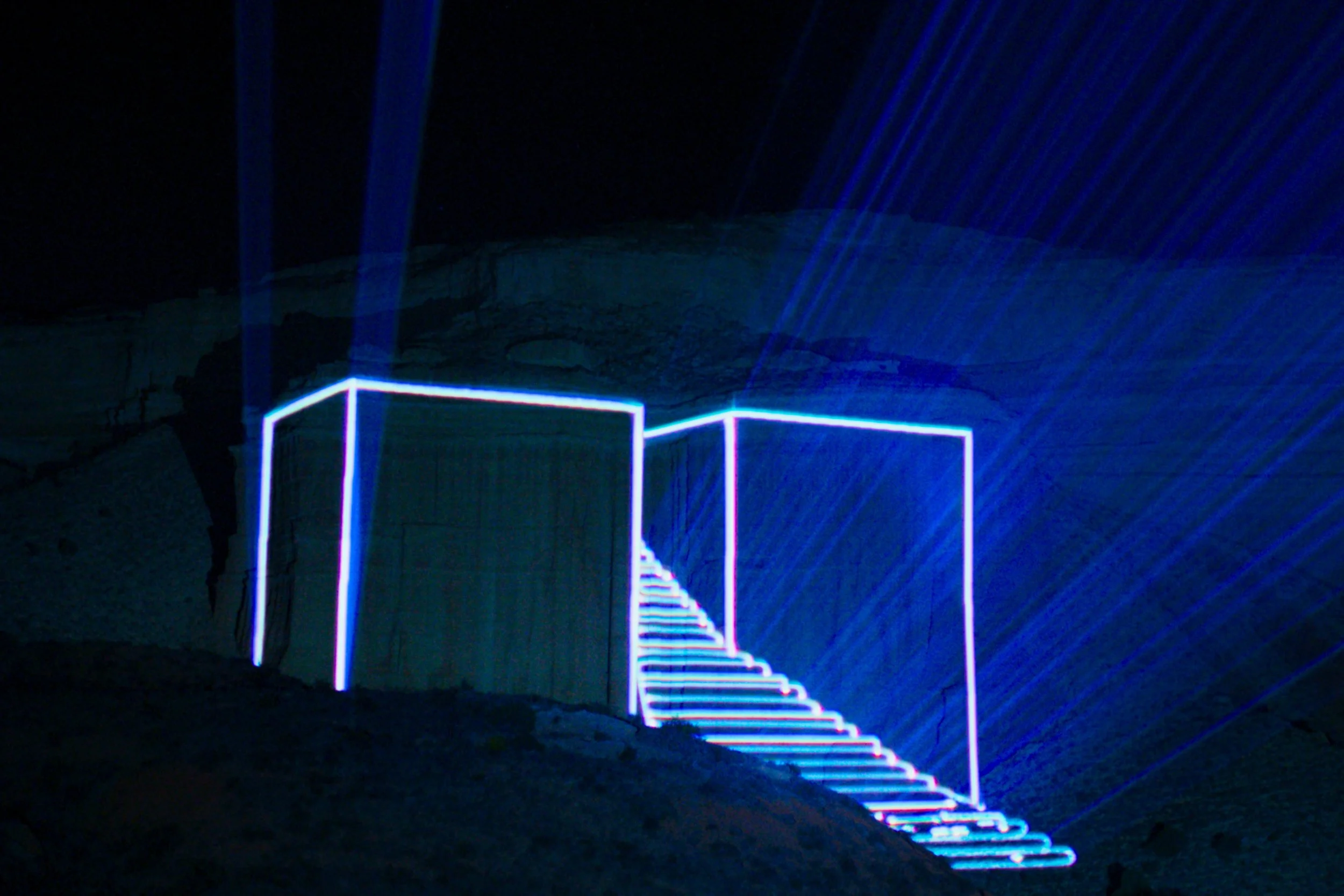 SIRAT_electronic-stairs.jpg