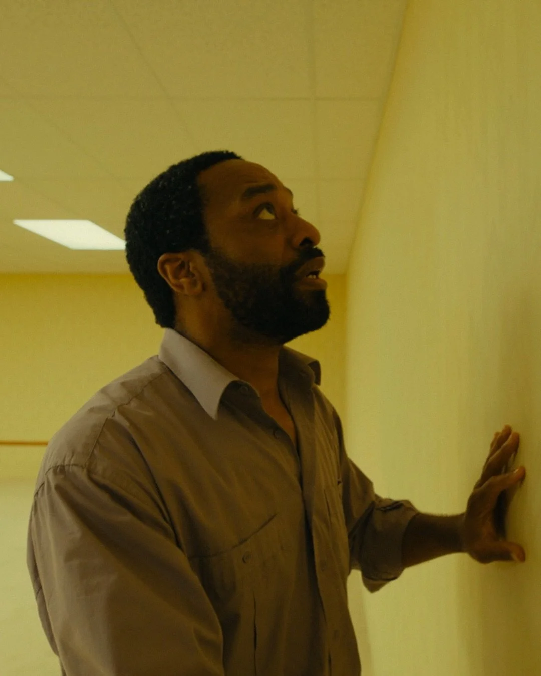 What started as one of the internet&rsquo;s creepiest horror stories is now headed to the big screen&hellip;

@kanepixels Backrooms marks @a24 youngest director&rsquo;s feature debut, and early reactions are calling it one of the most unsettling horr