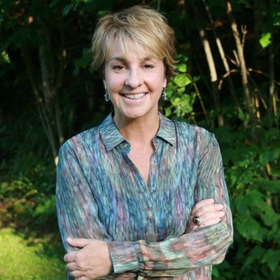 JoannaKerr_400x400.png