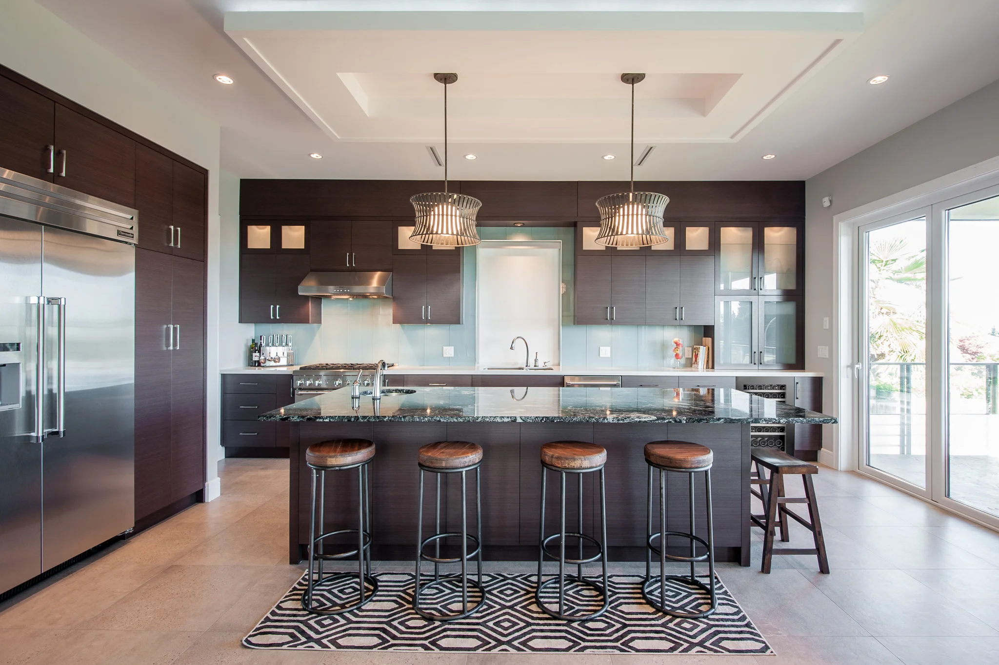 Modern & Mature