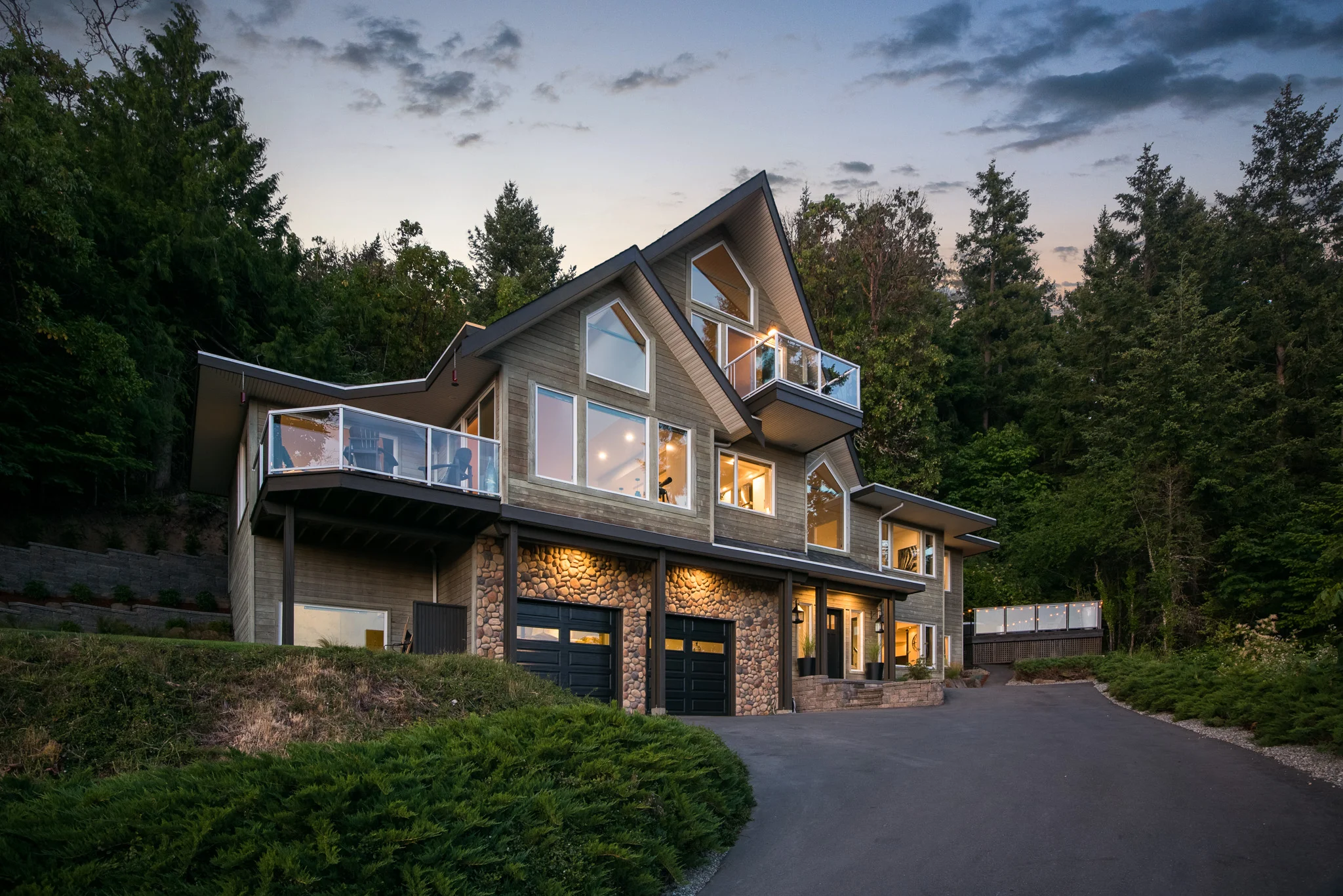 1102QuatsinoDr_SuggestedListing-3.jpg