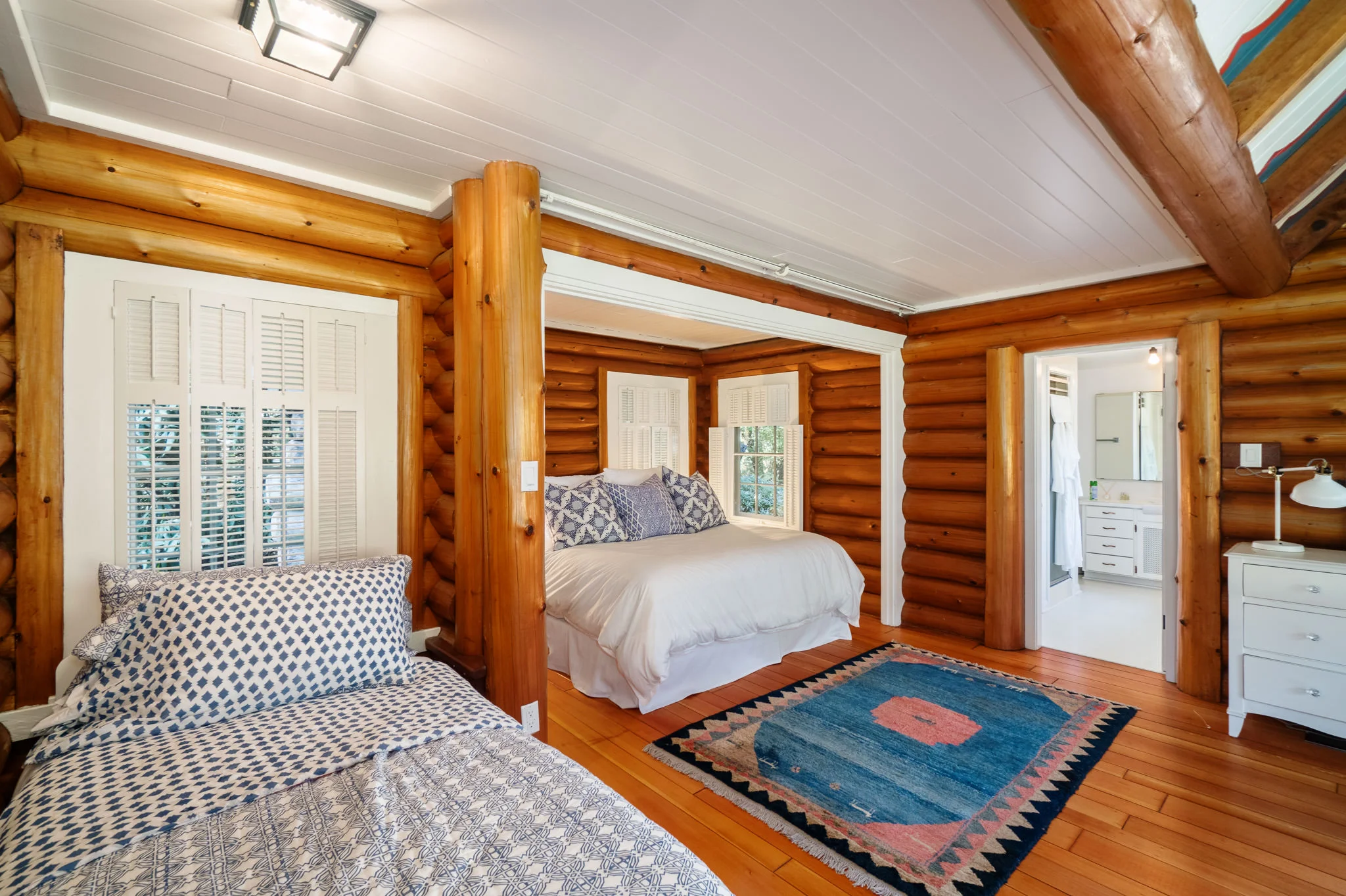 2119-Island-Highway-W_GuestHouse1-6.jpg