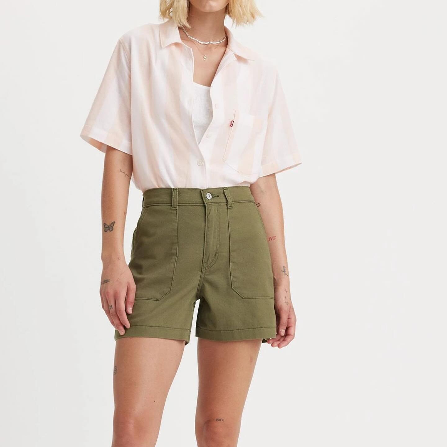 Levi&rsquo;s twill shorts&hellip; just in time ☀️