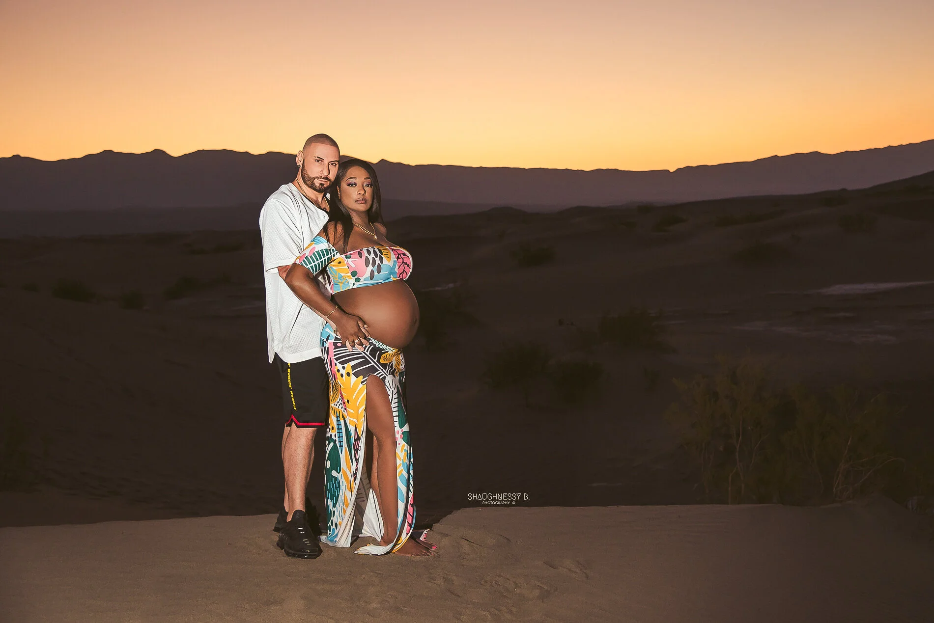 WEB-nw-Jon&Candy_DeathValley_ShaughnessyBPhotography-05 (3).jpg