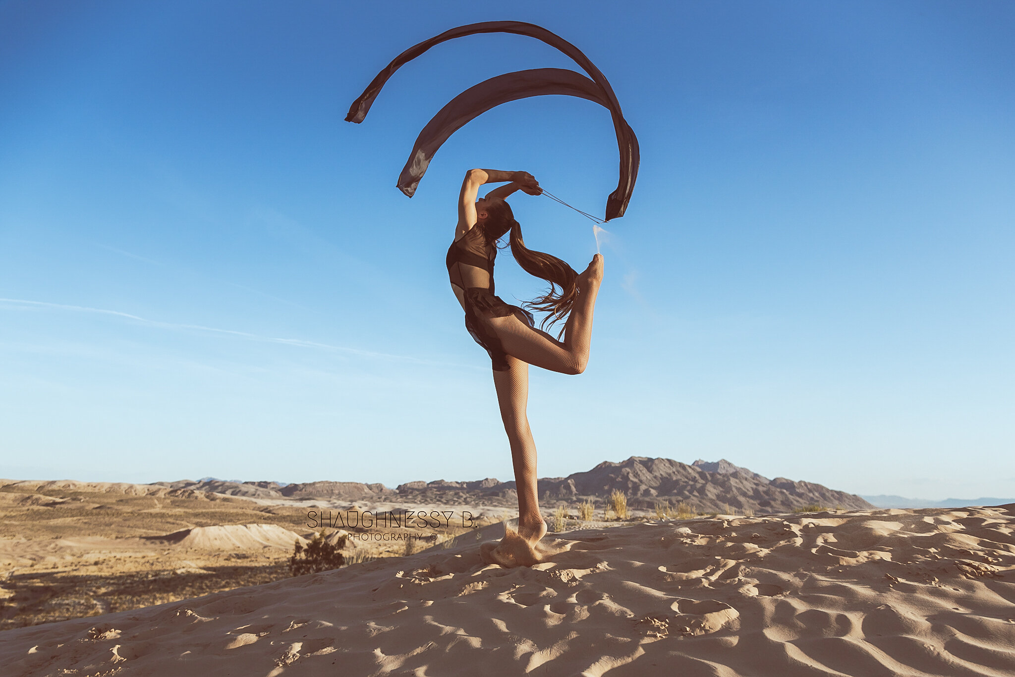RachelLopez_RibbonDance_SandArch_01_ww_ShaughnessyBPhotography-1.jpg
