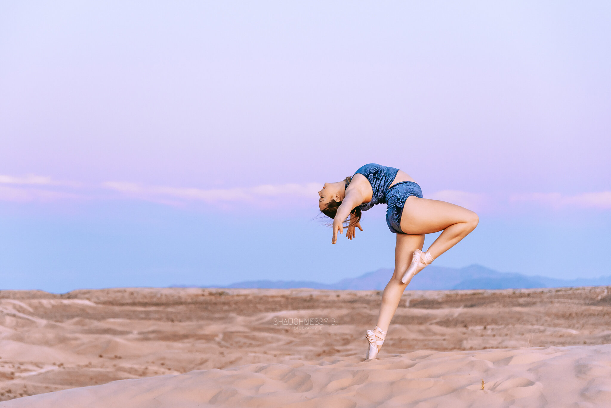 MeganMcCracken_Daughter'sDance_BlueMoon_02_WW_ShaughnessyBPhotography.jpg