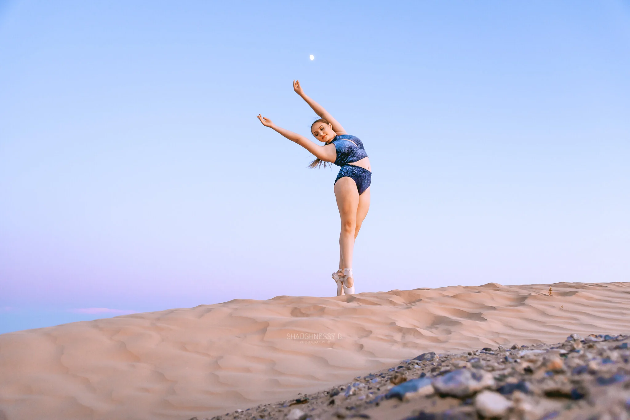 MeganMcCracken_Daughter'sDance_BlueMoon_01_WW_ShaughnessyBPhotography.jpg