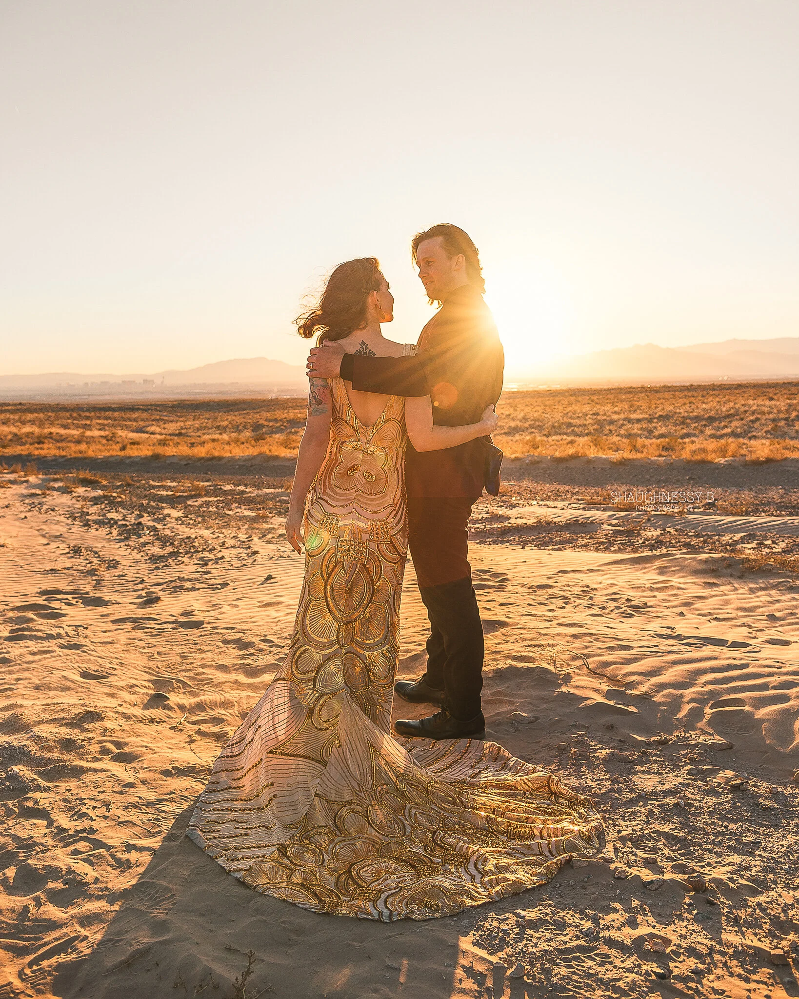 LexandJamesMoore_VegasElopement_05_ww_ShaughnessyBPhotography.jpg
