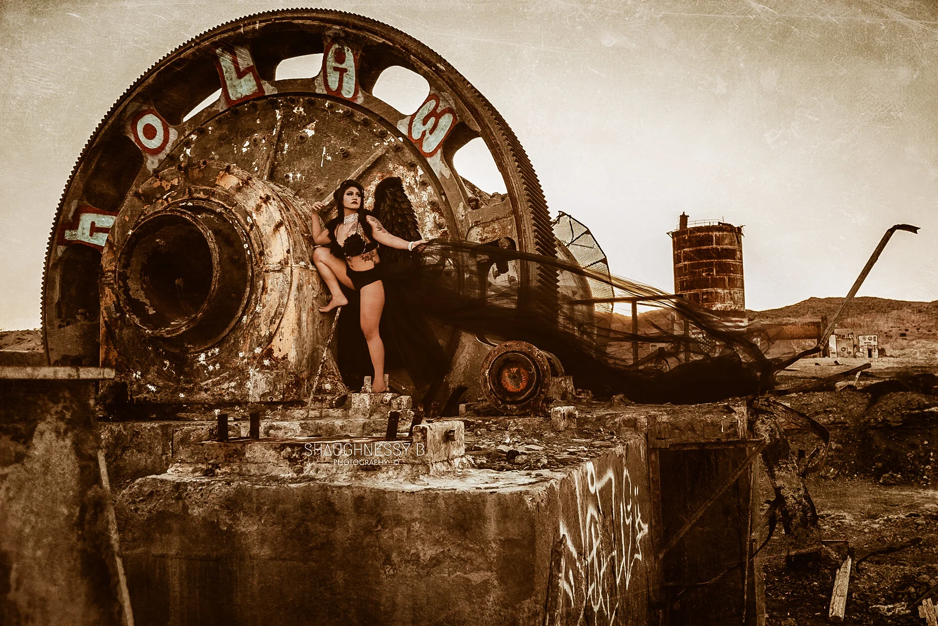 LynnWatcha_FallenAngel_04_ww_ShaughnessyBPhotography.jpg