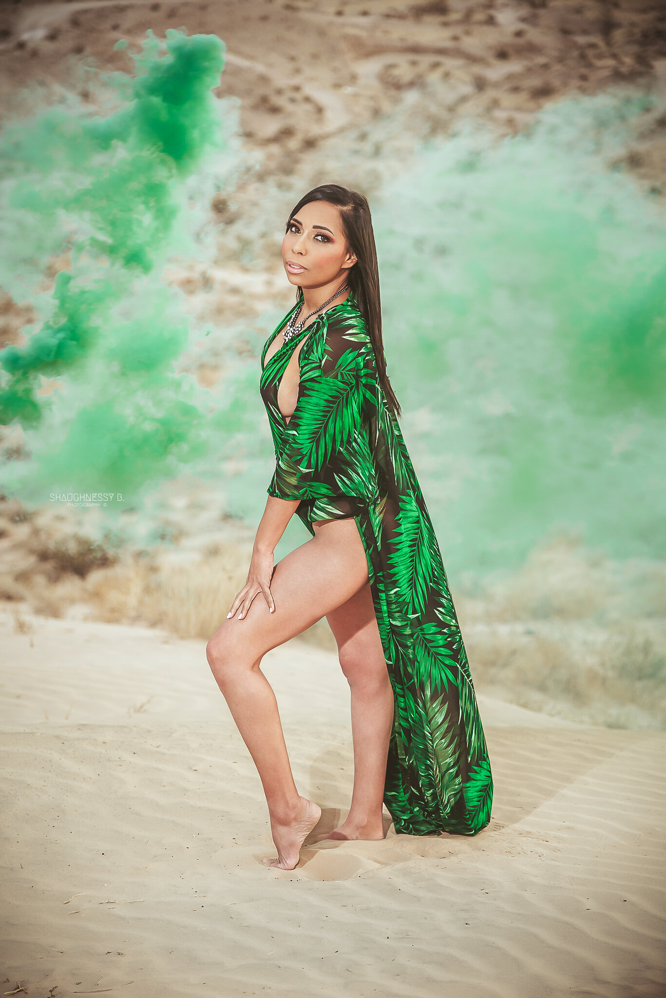 KimberlyChristophe_DesertFashion_03_ww_ShaughnessyBPhotography.jpg