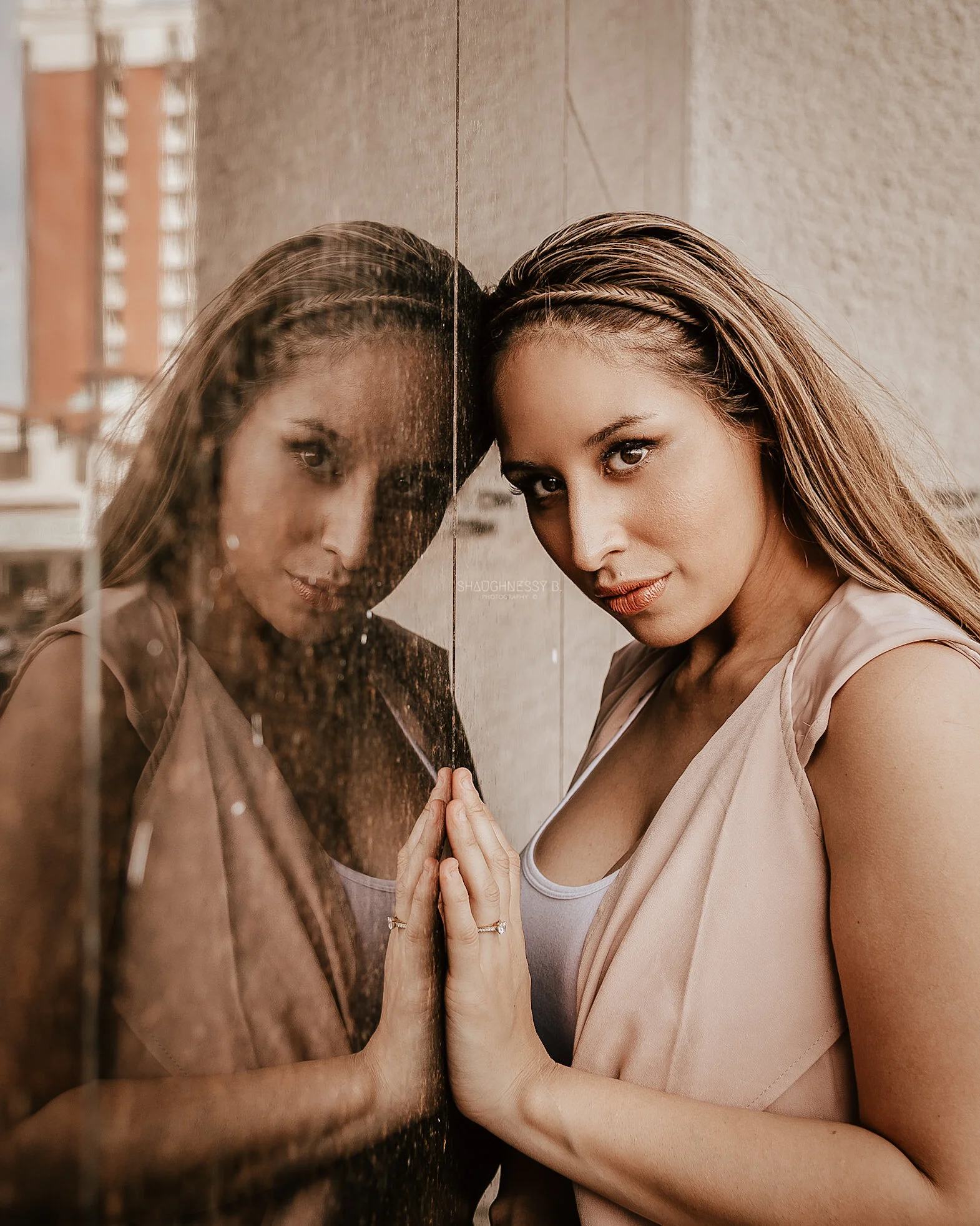 WEB-ww_AnaAntimo_DowntownLasVegas_ShaughnessyBPhotography-3.jpg