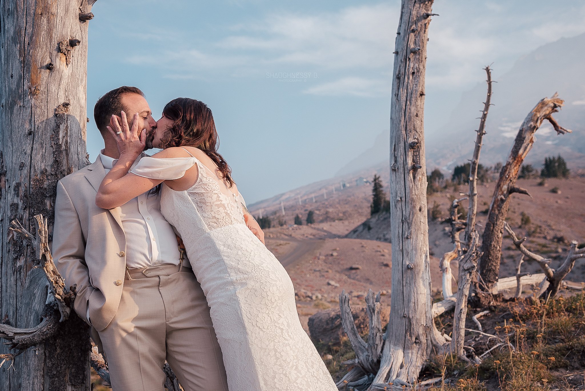 WEB-ww-Alyssa&Ian_TimberlineWedding_ShaughnessyBPhotography-24.jpg