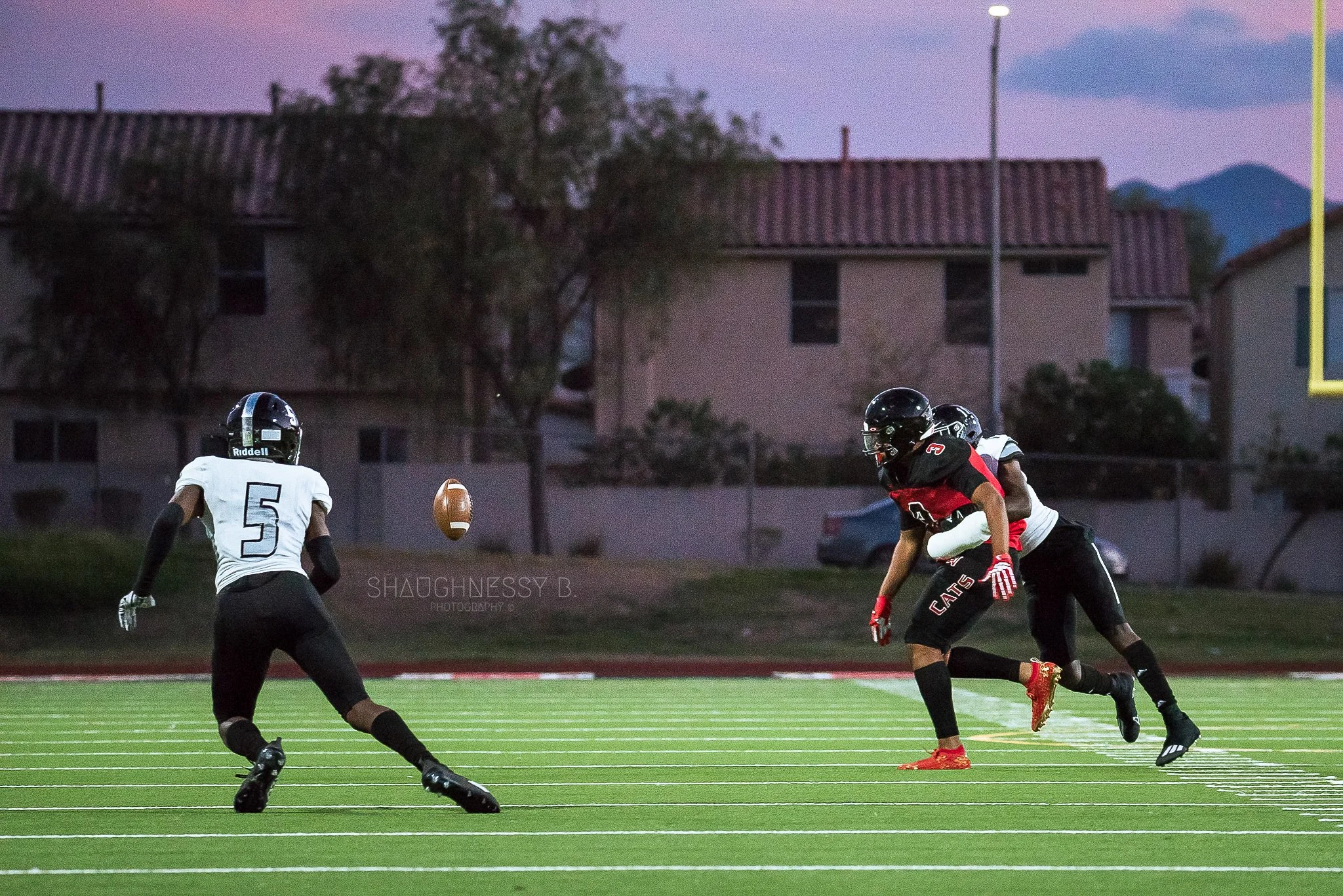 WEB-ww_DPvsLVHS_10-08-21_ShaughnessyBPhotography-14.jpg