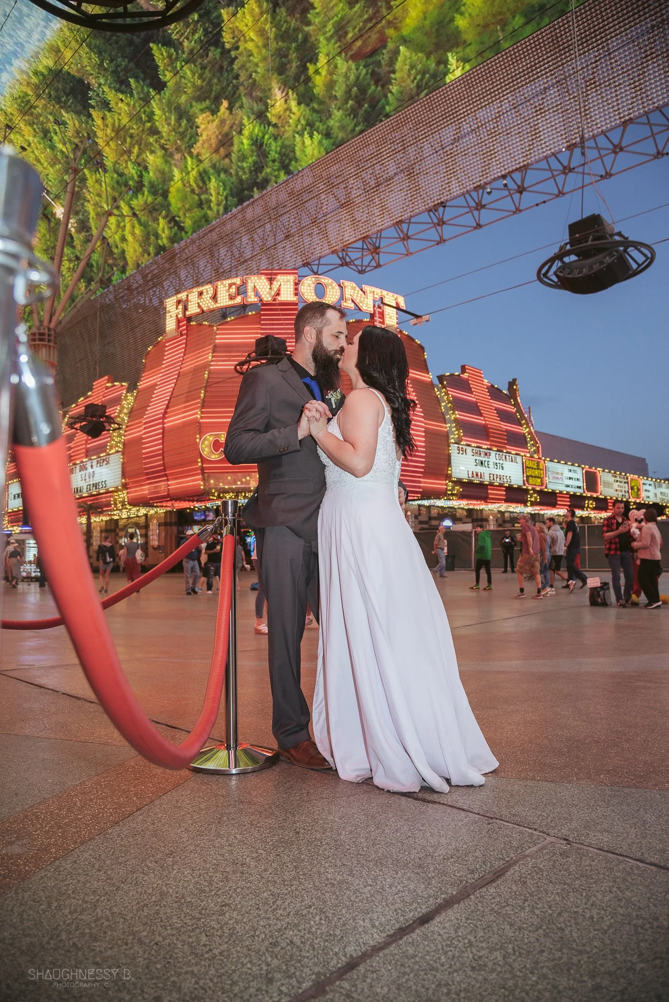 WEB-ww-Samantha&Jason_ShaughnessyBPhotography-27.jpg