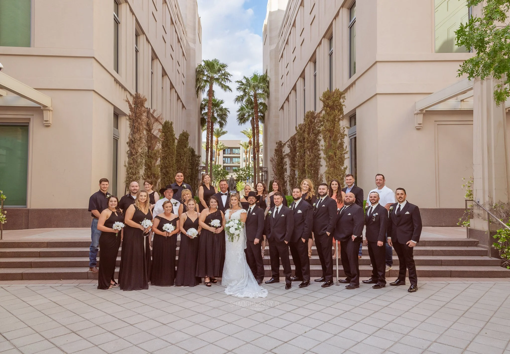 WEB-ww-Katie&Kyler_WeddingPhotos_ShaughnessyBPhotography-11.jpg