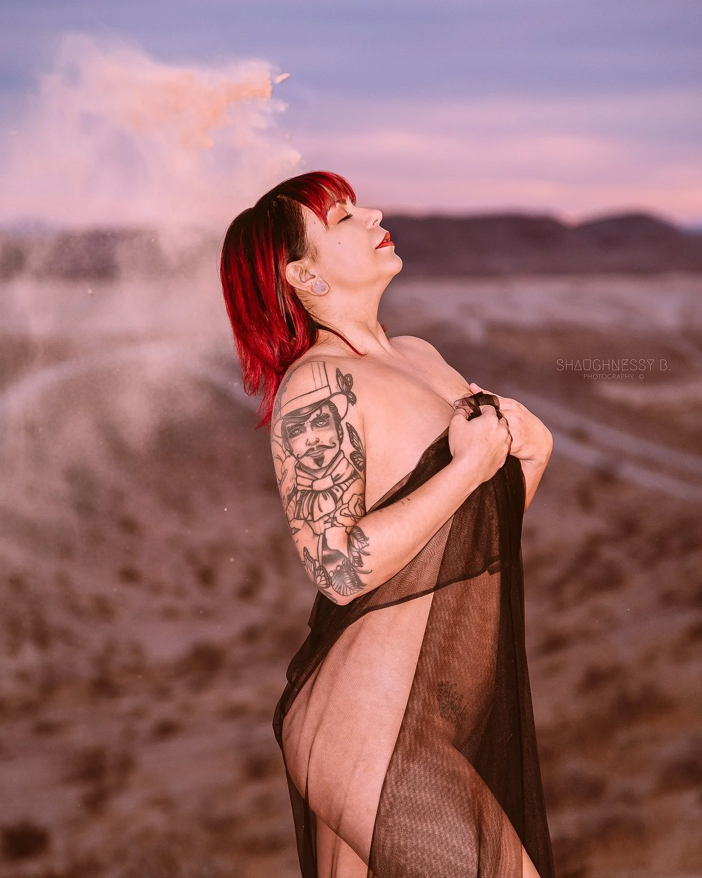 WEB-ww-MaddieVasquez_Boudoir_ShaughnessyBPhotography-01 (1).jpg