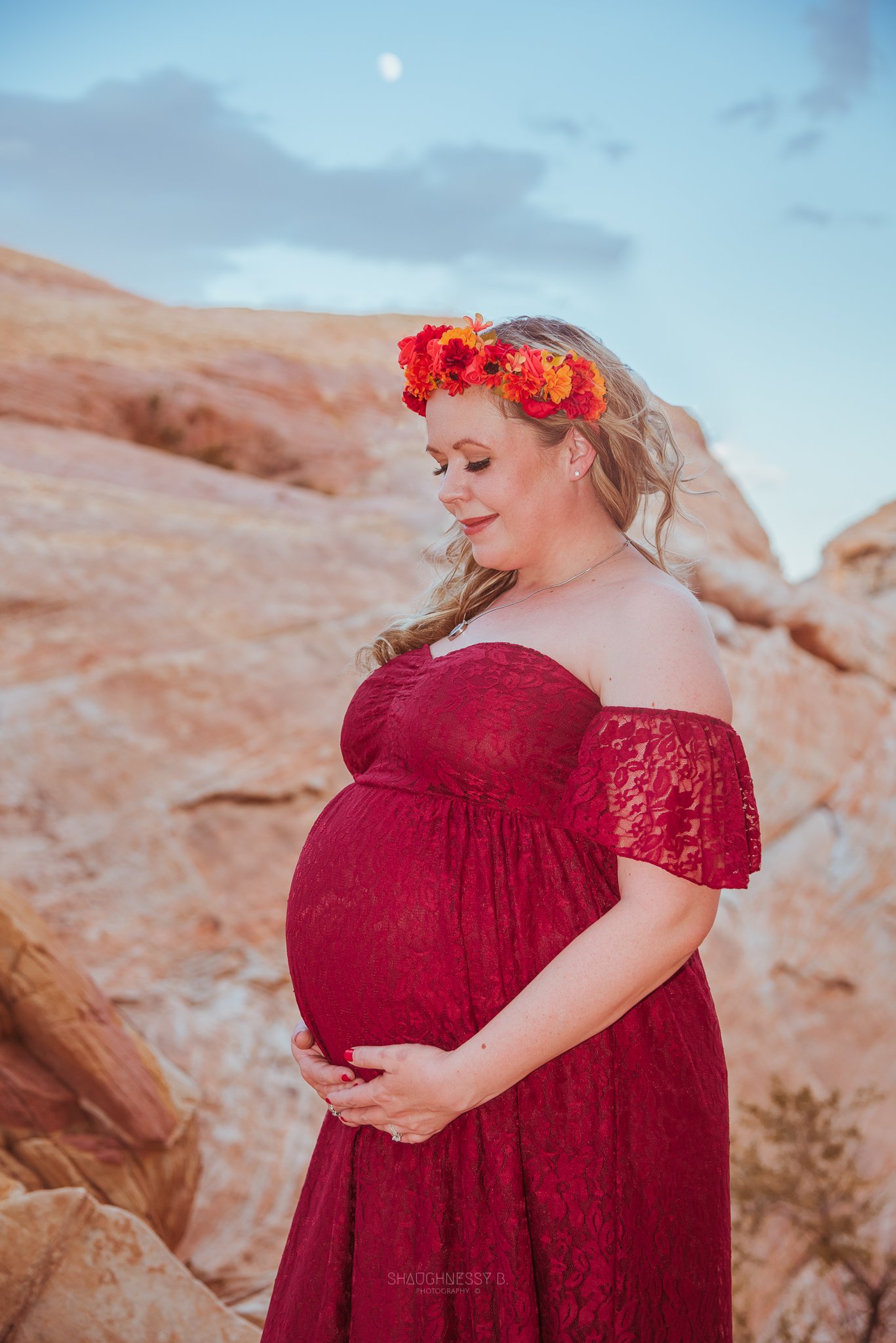 WEB-ww-TaraMcDade_Maternity_ShaughnessyBPhotography-17.jpg