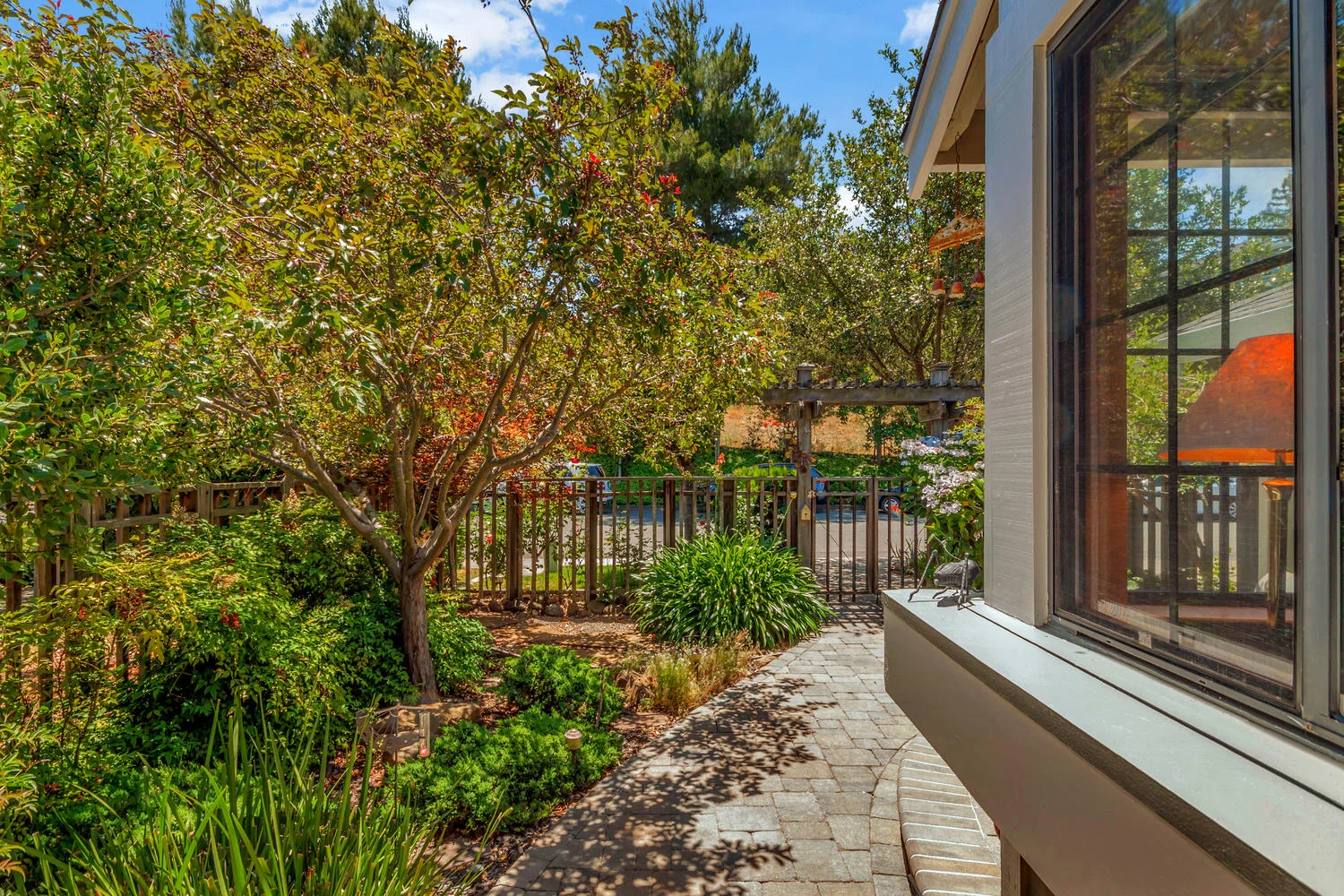 140 Live Oak Ct Vallejo CA-large-007-19-Front 4b-1500x1000-72dpi.jpg