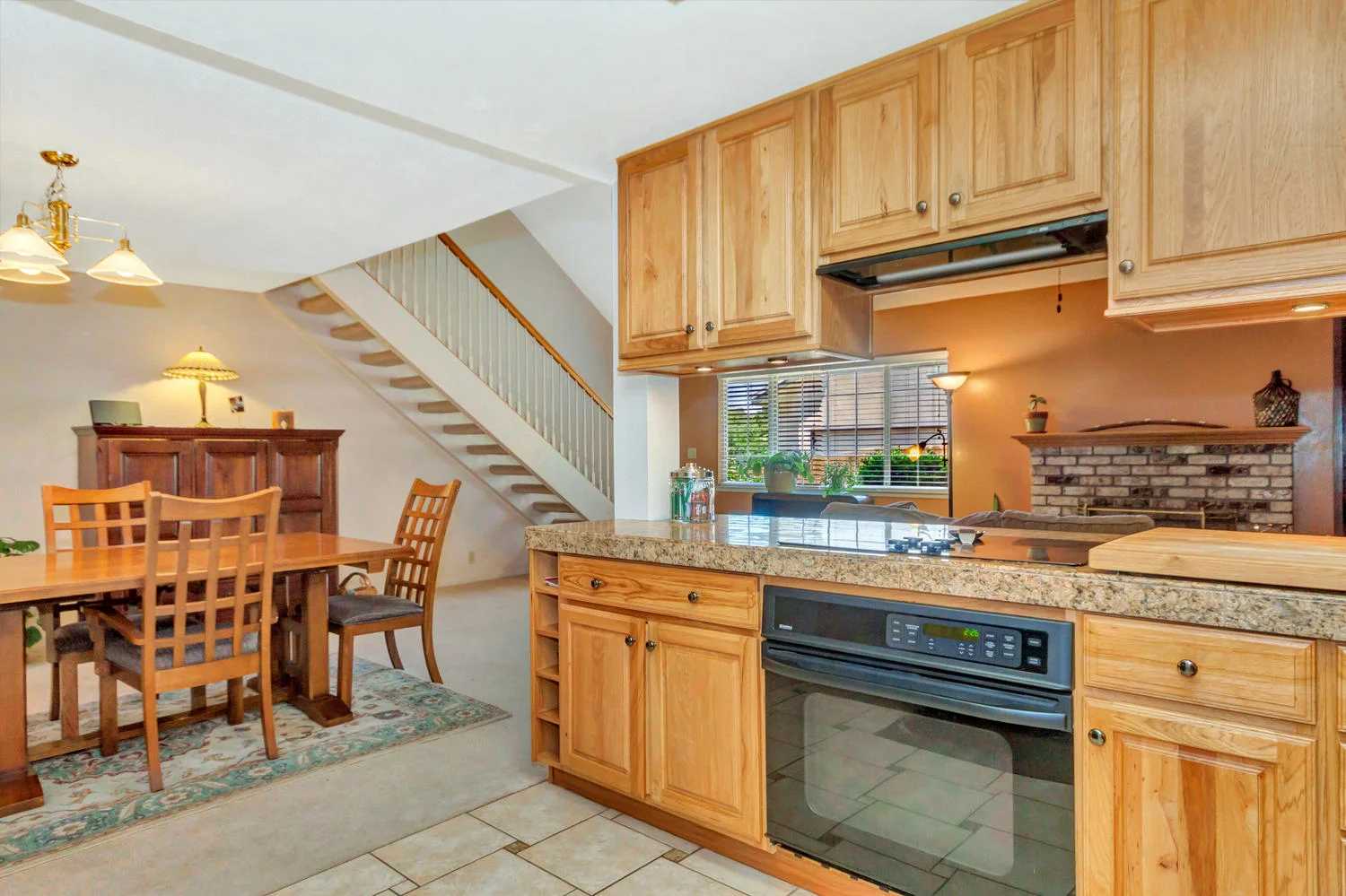 1302 W 13th St Benicia CA-large-013-9-Kitchen 4a-1500x999-72dpi.jpg