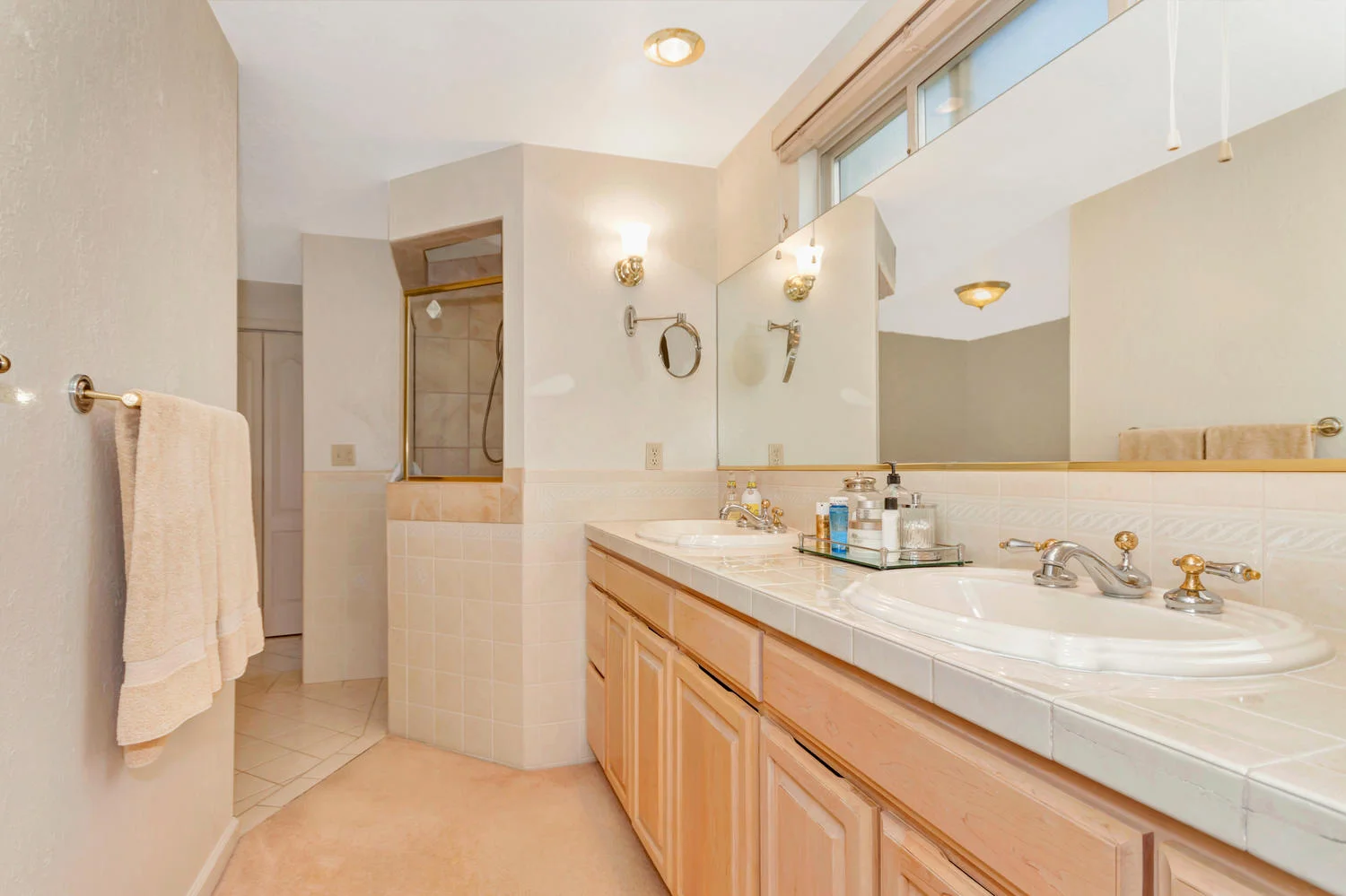 1302 W 13th St Benicia CA-large-020-16-Master Bath 1a-1500x999-72dpi.jpg