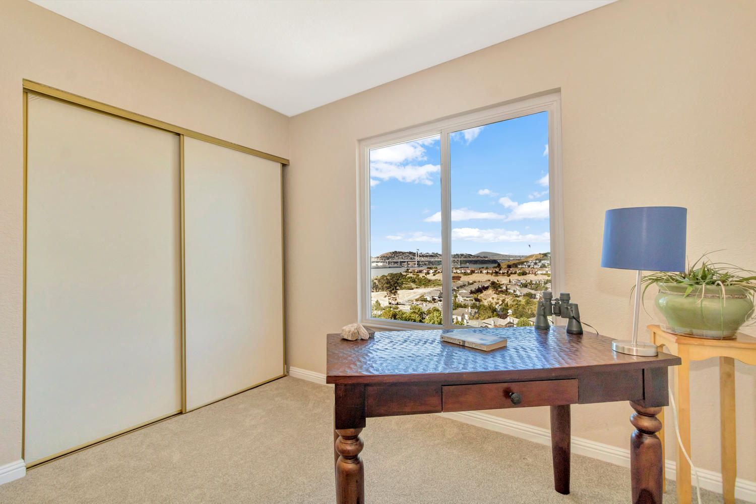 300 Yachtsman Dr Vallejo CA-large-027-38-Yachtsman 27-1500x1000-72dpi.jpg