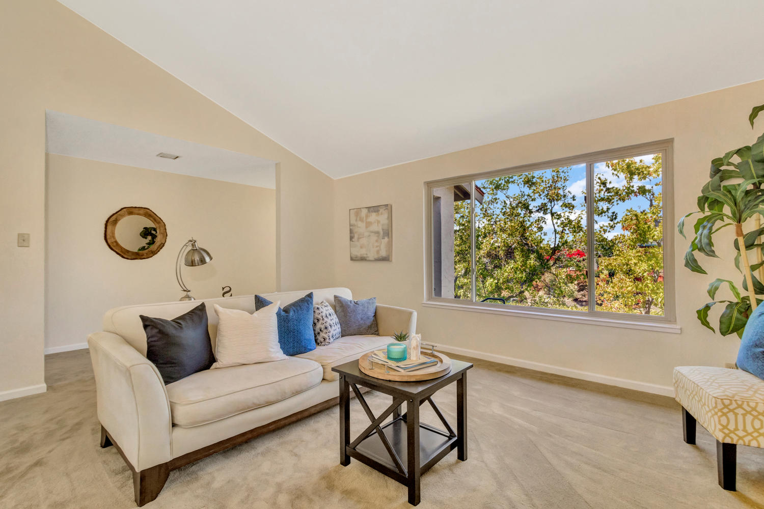 430 Mills Dr Benicia CA 94510-large-006-43-Mills 27-1500x1000-72dpi.jpg