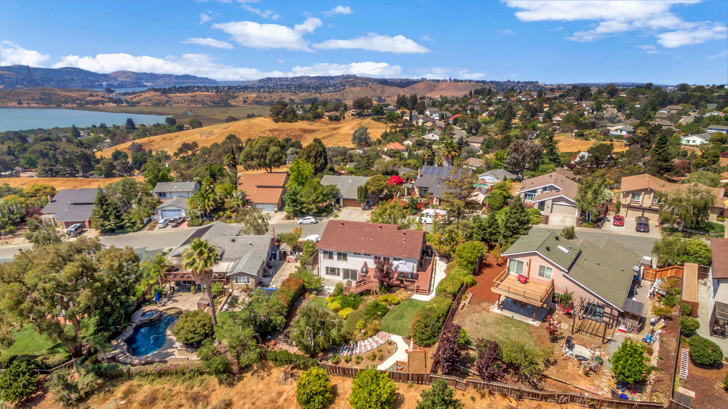 430 Mills Dr Benicia CA 94510-large-027-9-Mills 9-1500x843-72dpi.jpg