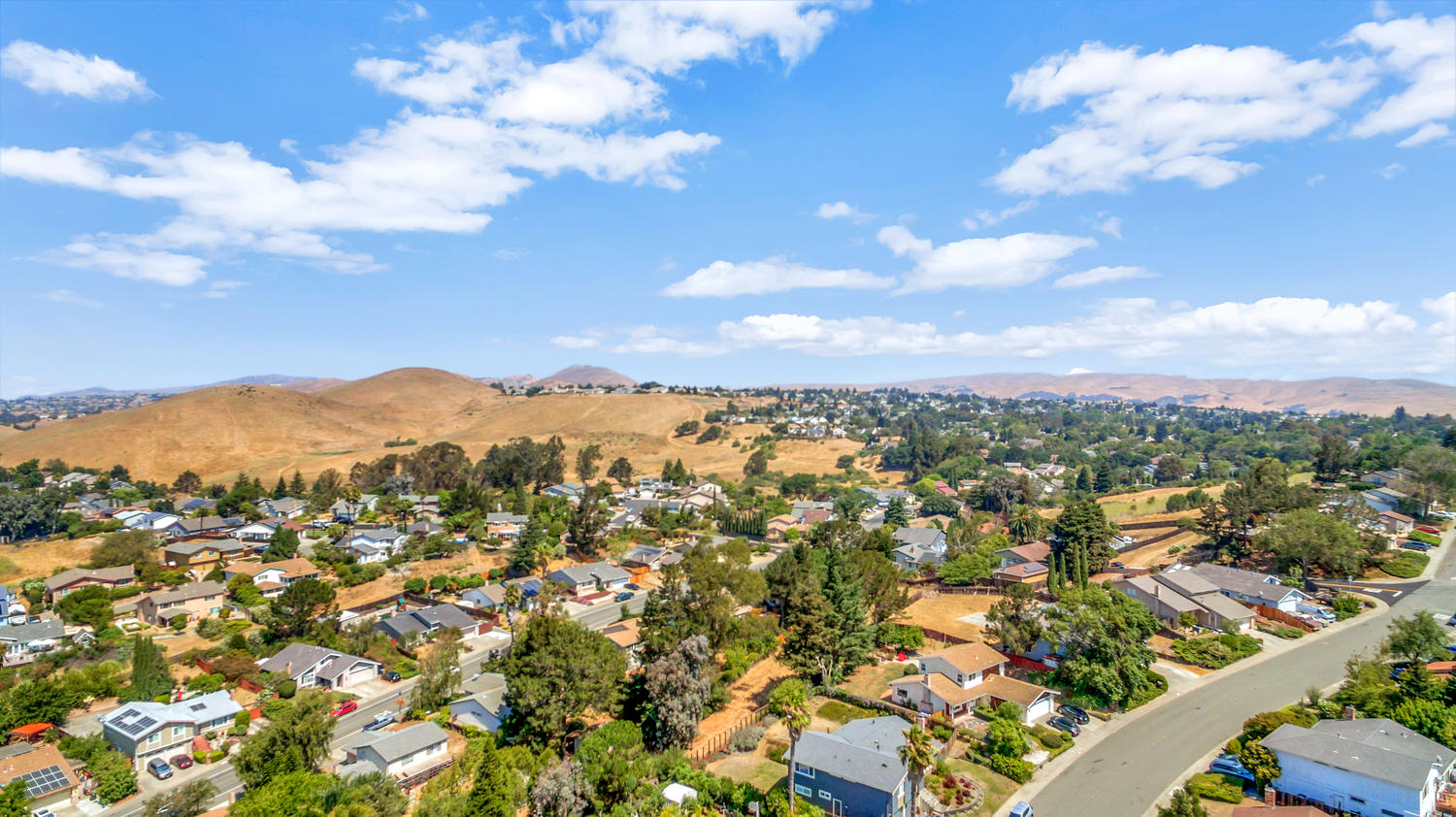 430 Mills Dr Benicia CA 94510-large-039-10-Mills 12-1500x843-72dpi.jpg