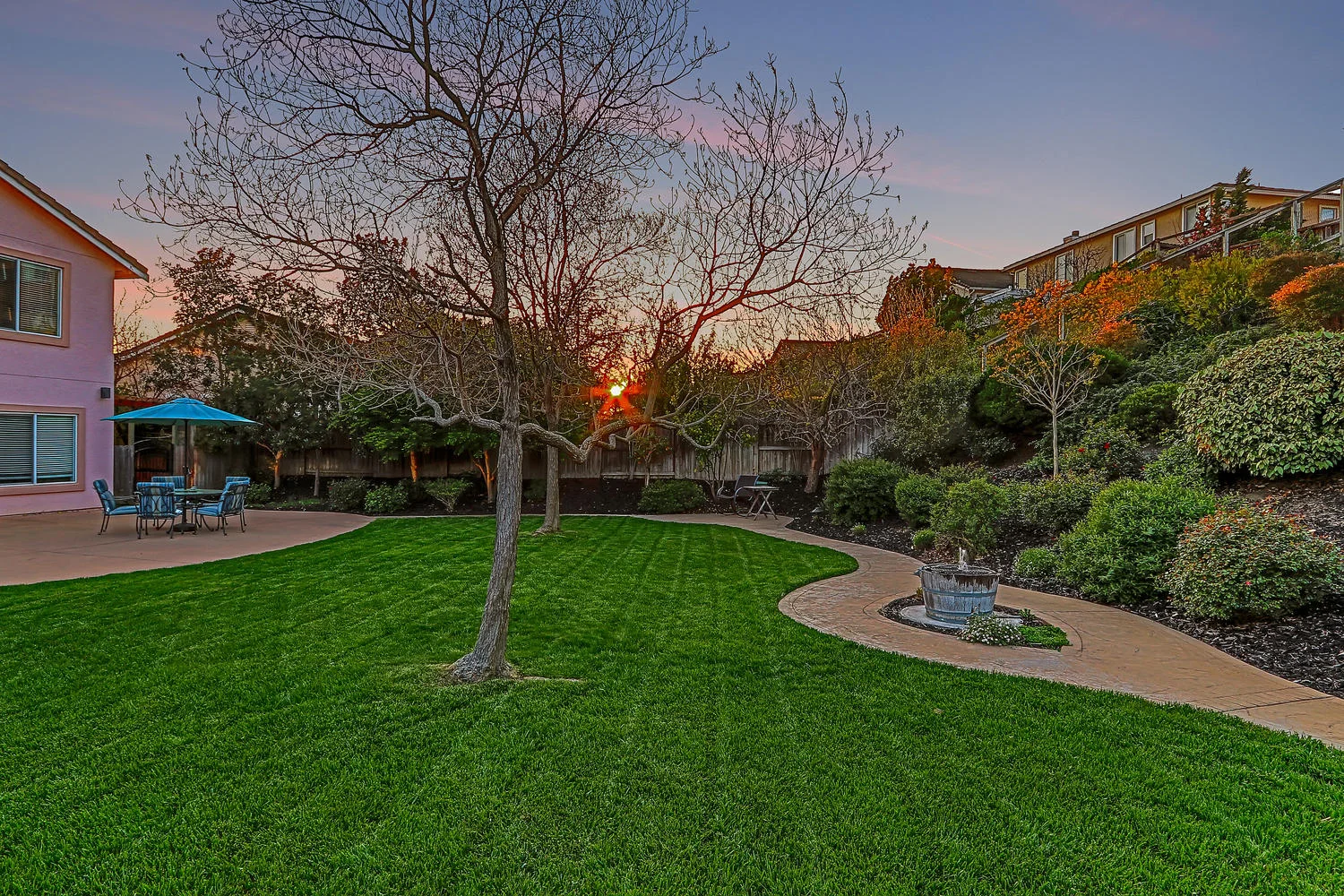 6680 Sawgrass Ln Vallejo CA-large-053-58-6680 Sawgrass Ln 3-1500x1000-72dpi.jpg