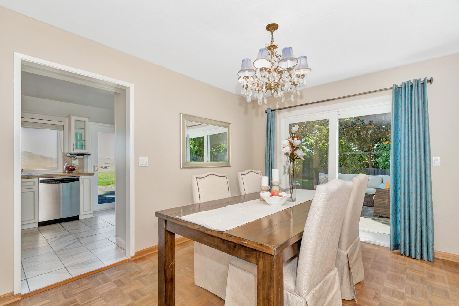 129 Tustin Ct Benicia CA 94510-large-015-038-Tustin Ct 6-1500x1000-72dpi.jpg