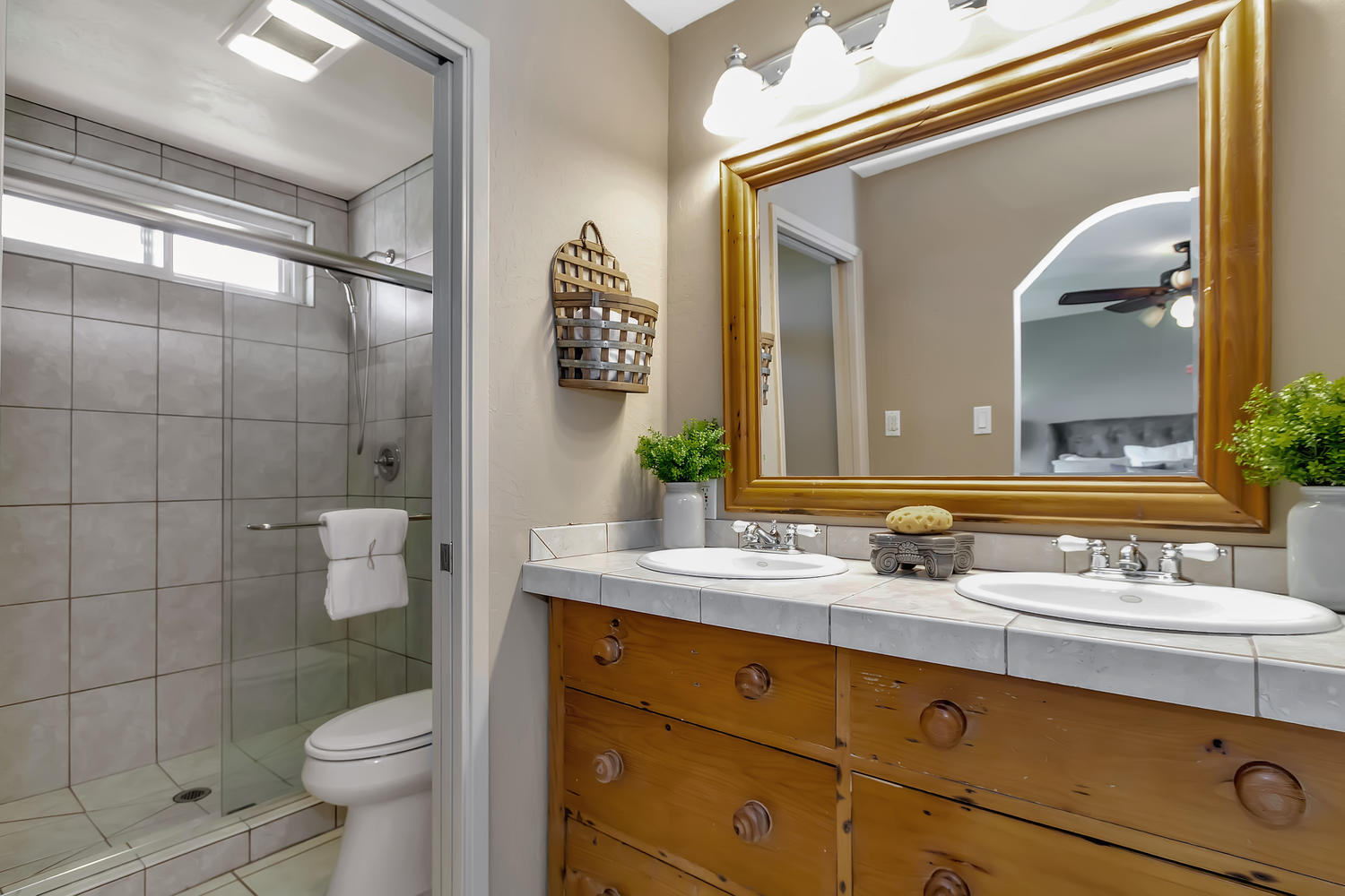 129 Tustin Ct Benicia CA 94510-large-043-020-Tustin Ct 21-1500x1000-72dpi.jpg