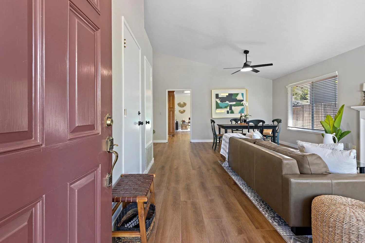 358 Paddlewheel Ln Vallejo CA-large-004-007-Paddlewheel 1-1500x1000-72dpi.jpg