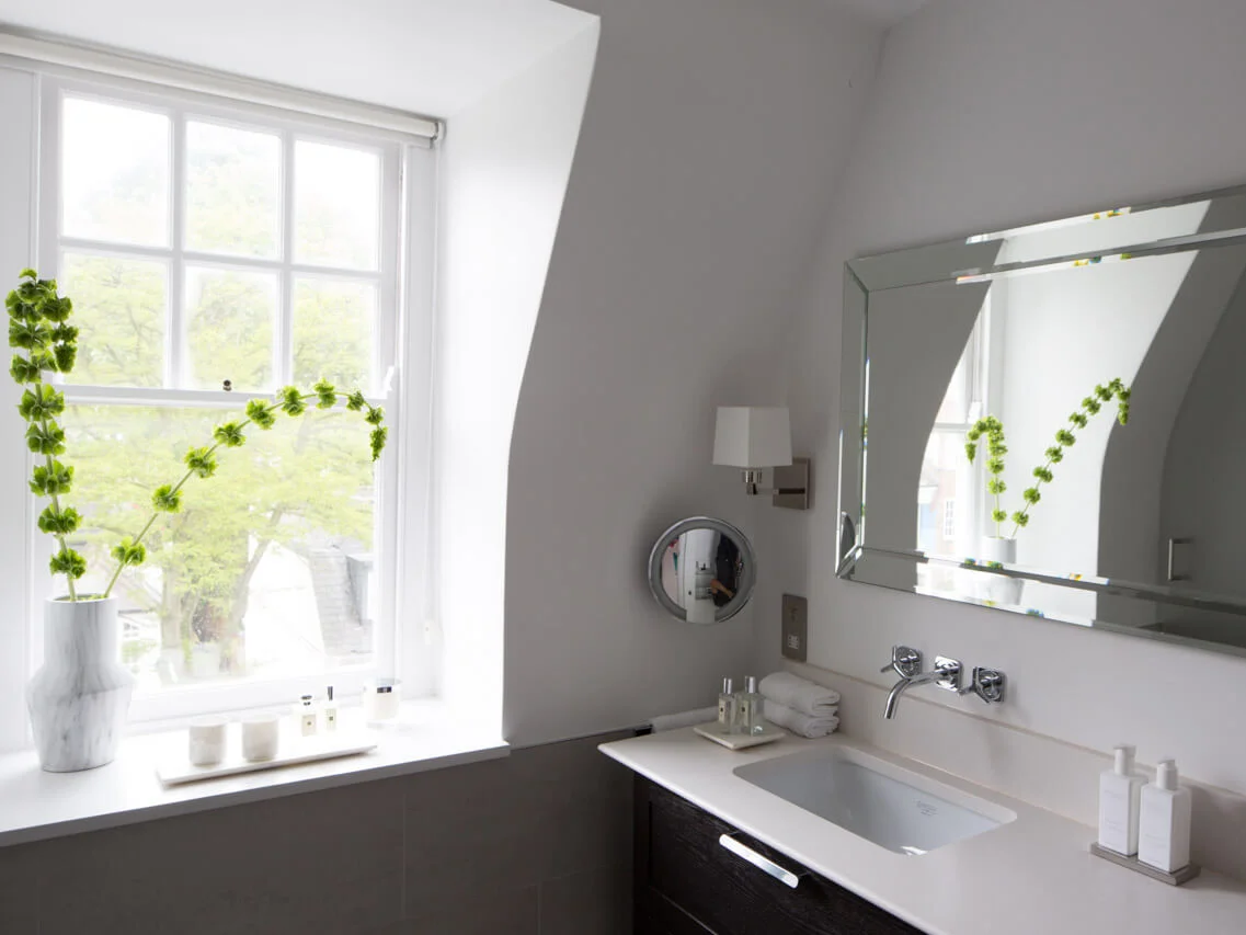 1.2 Master Bathroom.jpg
