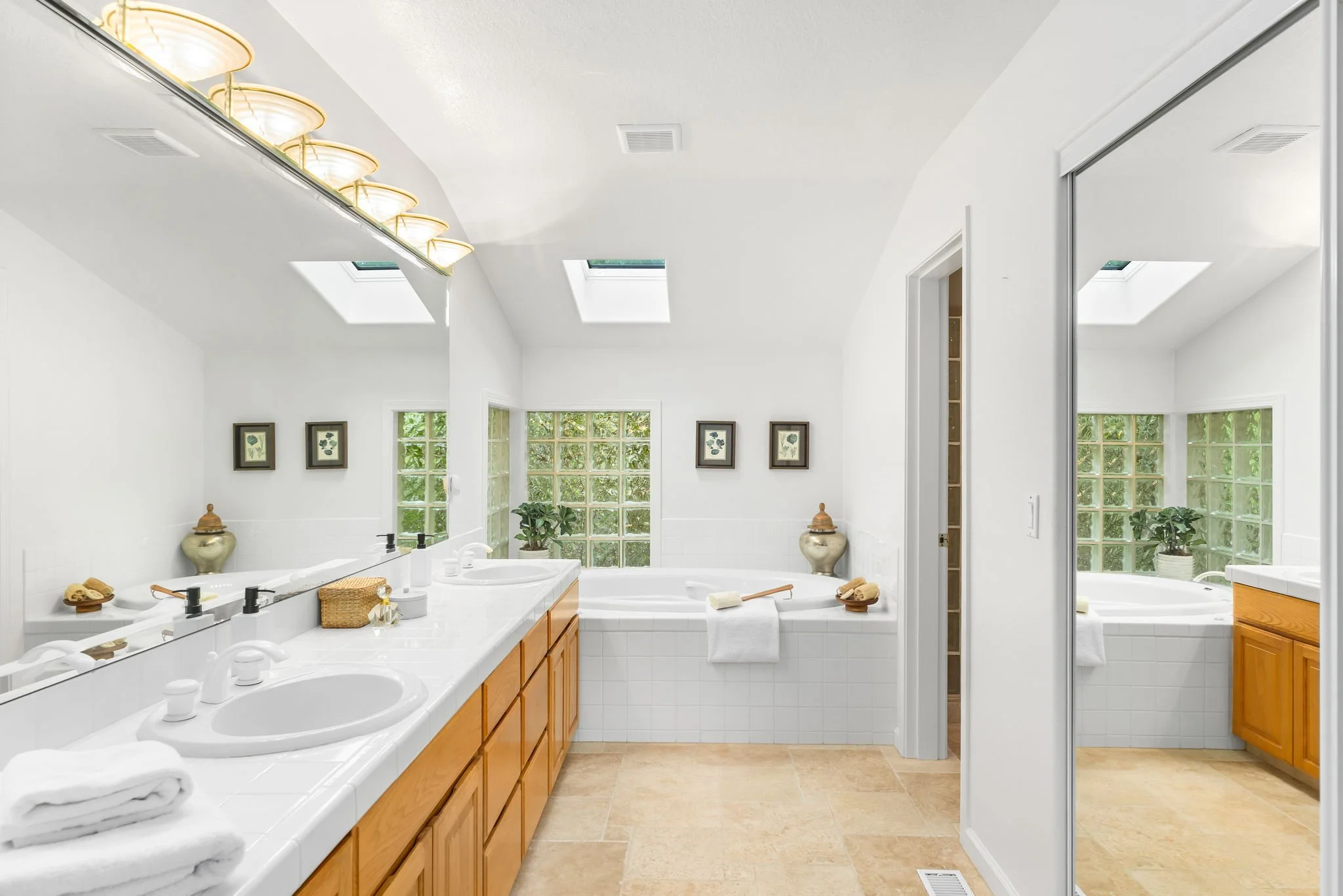 25-web-or-mls- -24.jpg