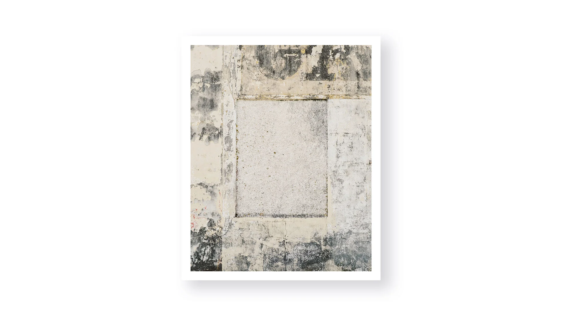  A photo series portraying the grunge and texture of various walls in New Zealand. A study in texture and balance 