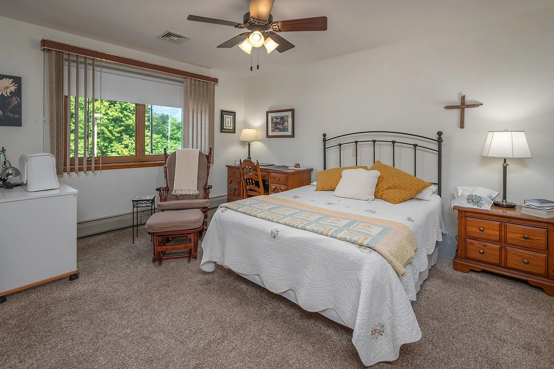 1Bed_205_007.jpg