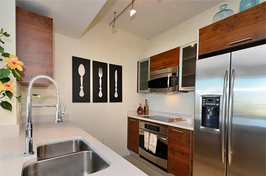 Kitchen4.jpg